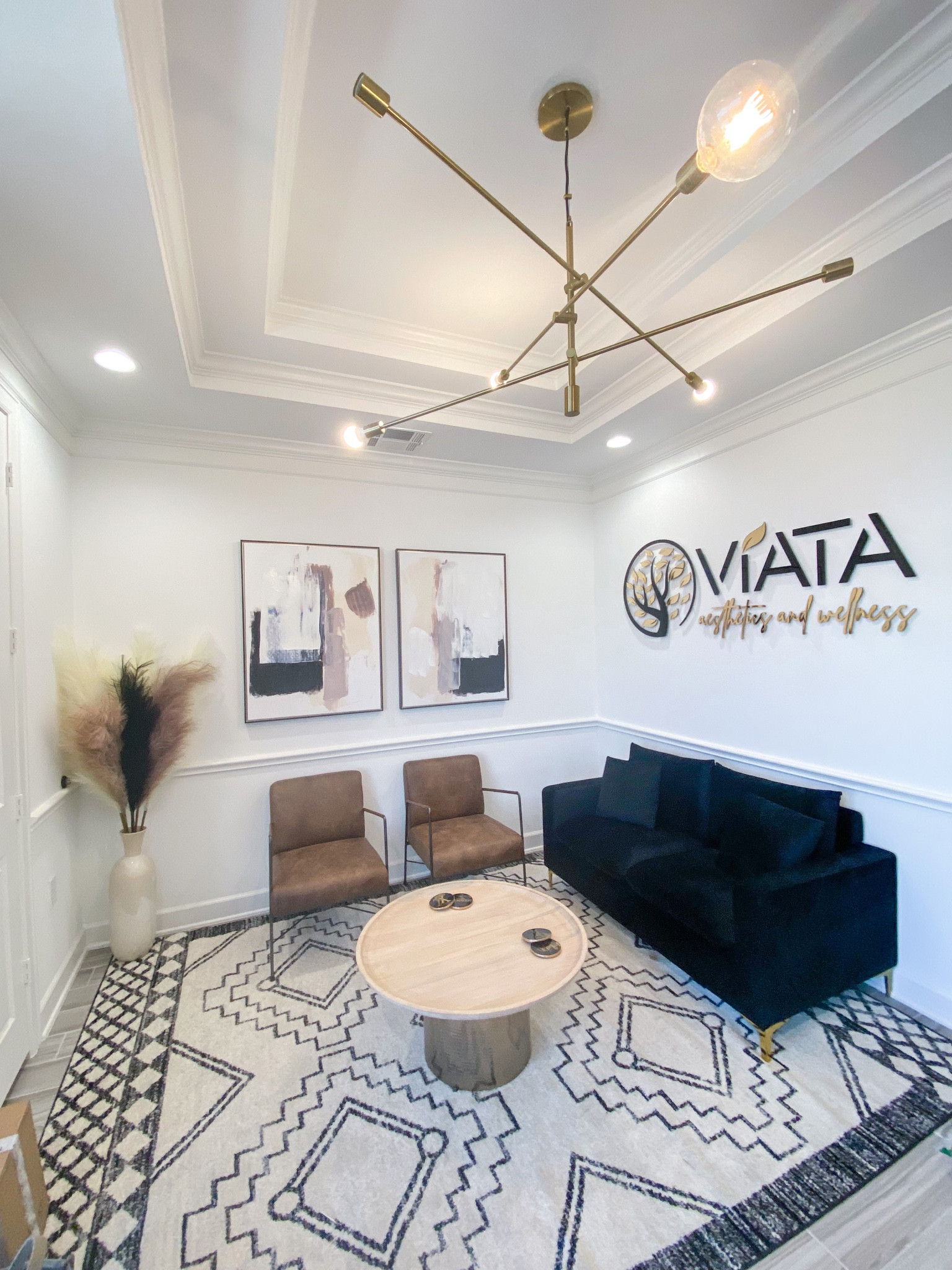 Office decor, office lobby, boho chic decor, boho decor, glam decor

#LTKhome