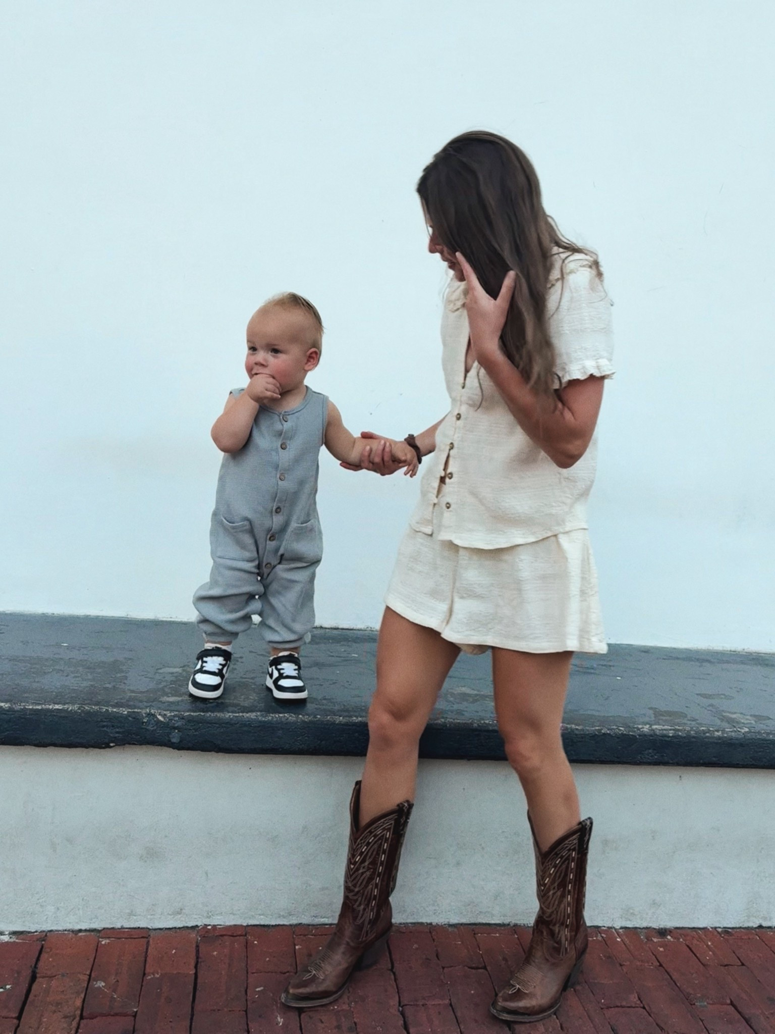 Set by free people boots are Miranda Lambert and ridge is wearing old Quincy Mae 😍

#LTKFindsUnder100 #LTKBaby #LTKPetite