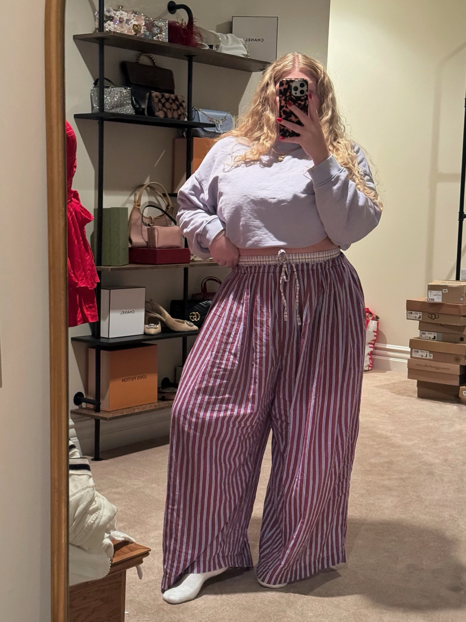 Favorite lounge/comfy pants ever! So lightweight ♥️🍂✨

#LTKCyberWeek #LTKFindsUnder100 #LTKGiftGuide