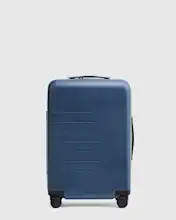 Carry-On Hard Shell Suitcase - 21" | Quince