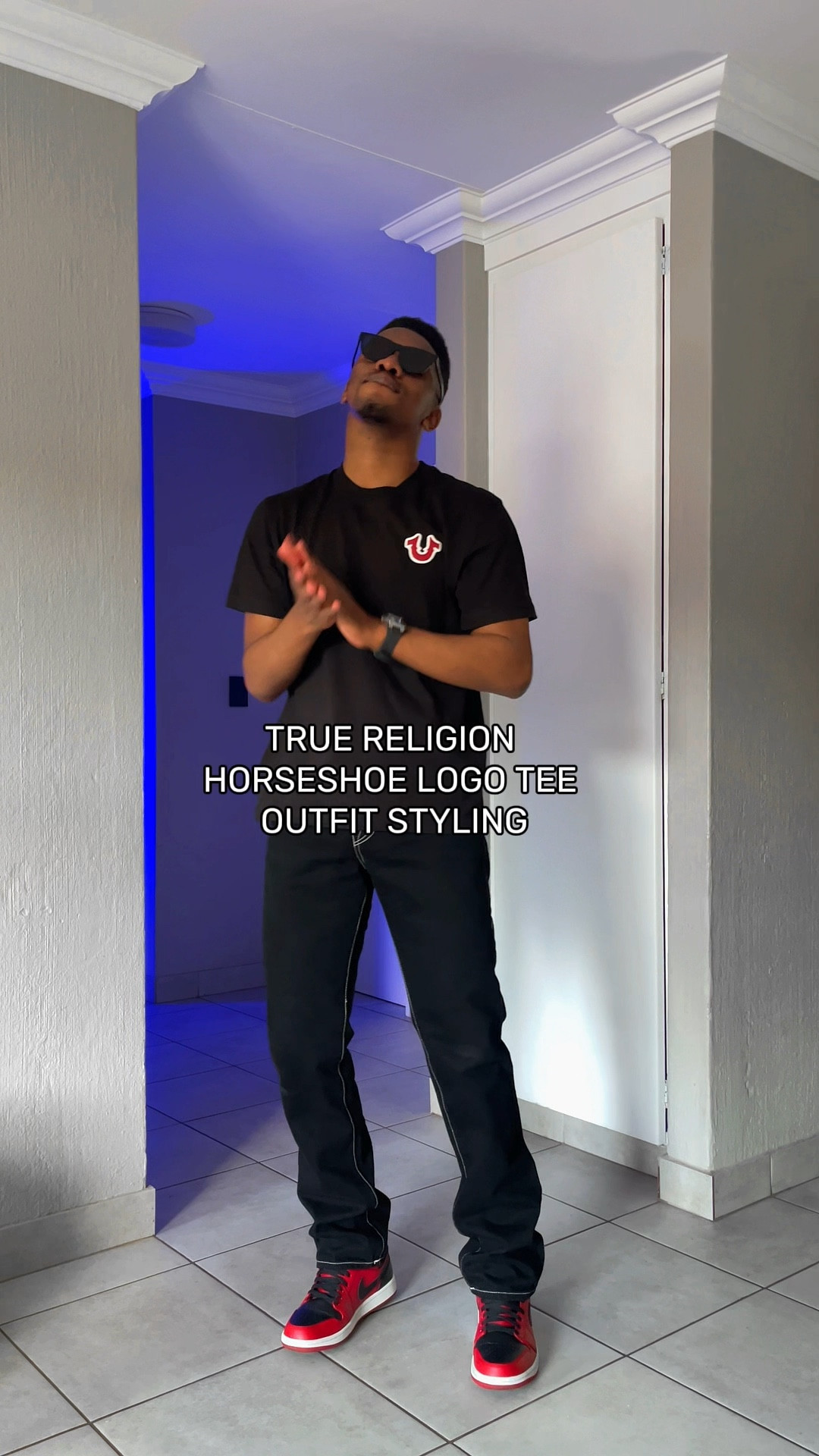 True Religion Drip 💯🐎🧲
Horseshoe Logo Tee (M) + Ricky Sashiko Flap Straight Jeans (32)
—
Denim lovers, this is your sign to upgrade your wardrobe! Tap to shop and elevate your street style today. 🔥 #TrueReligion #DenimOnDenim #LTKmens #MensStyle #StreetwearFashion

#LTKU #LTKSeasonal #LTKMens