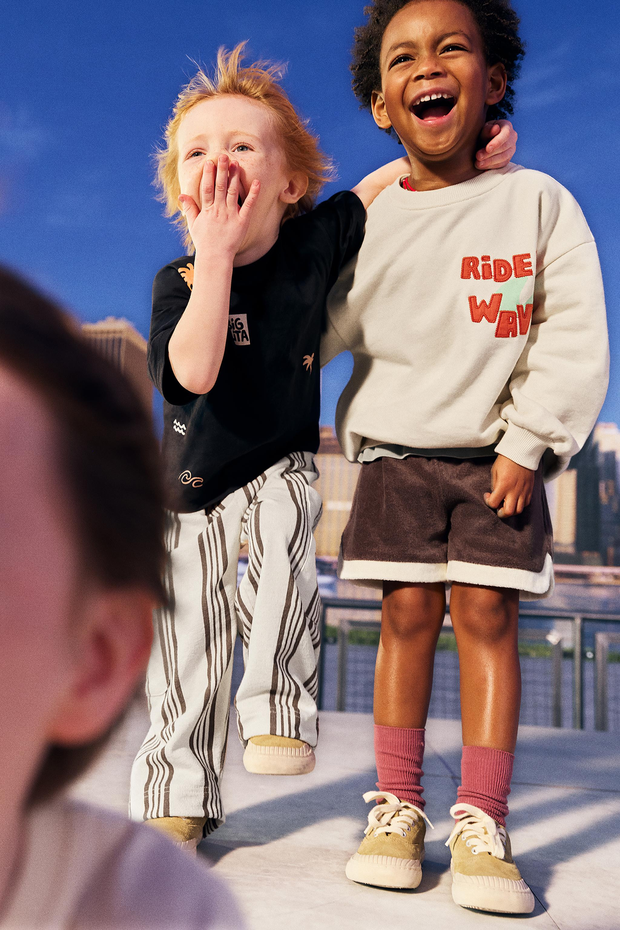TERRYCLOTH EFFECT SHORTS WITH LABEL | Zara US