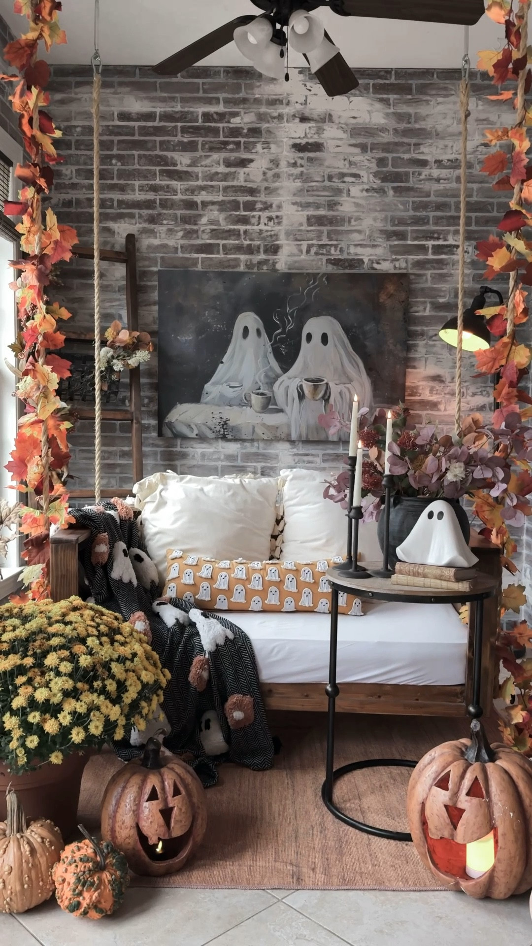 Shop my spooktacular sunroom! 

#LTKHalloween #LTKHome #LTKSeasonal
