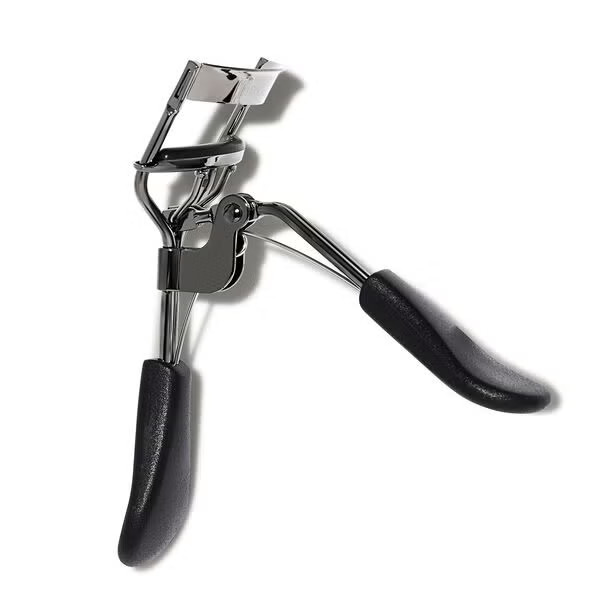 e.l.f. Cosmetics Pro Eyelash Curler - Vegan and Cruelty-Free Makeup | e.l.f. cosmetics (US)