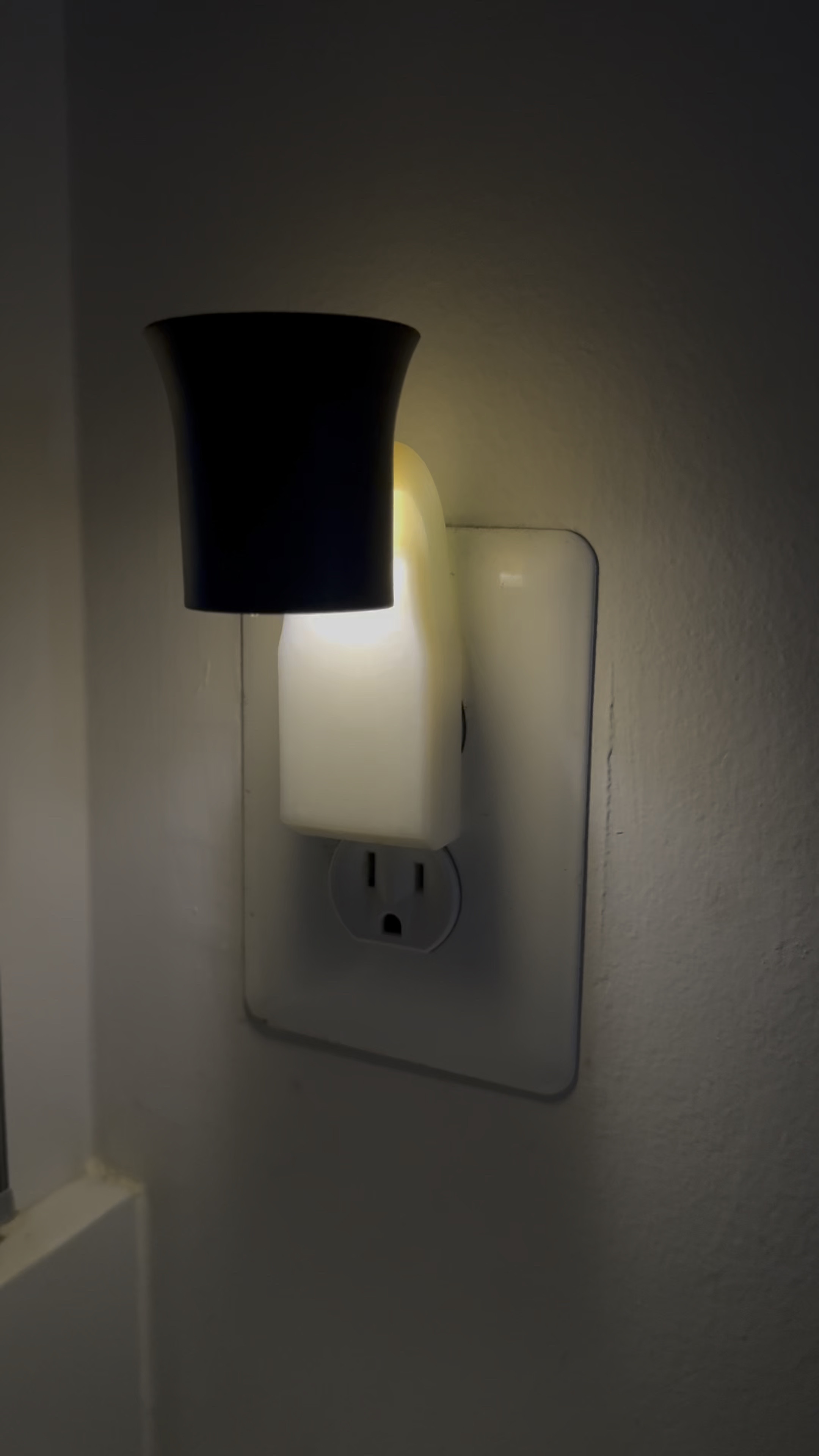 Upgraded my nightlights 🫣

#LTKHome #LTKSaleAlert #LTKFindsUnder50