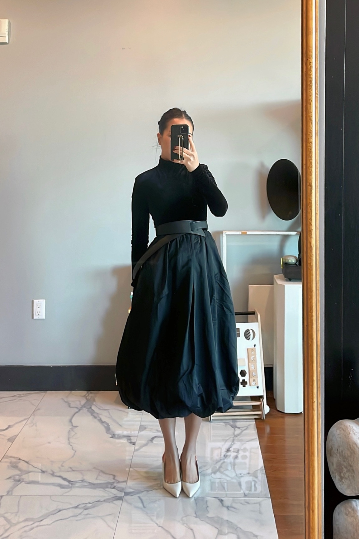Dressing in velvet and bubble skirt 🖤 

#LTKHoliday #LTKsalealert #LTKfindsunder50