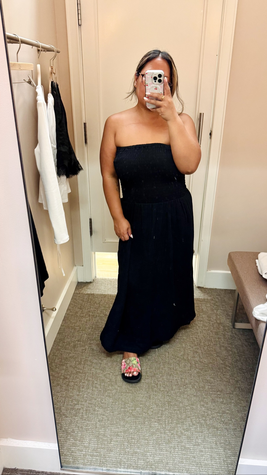 Petite girls deserve dresses like this. Thank you, LOFT. 🫶