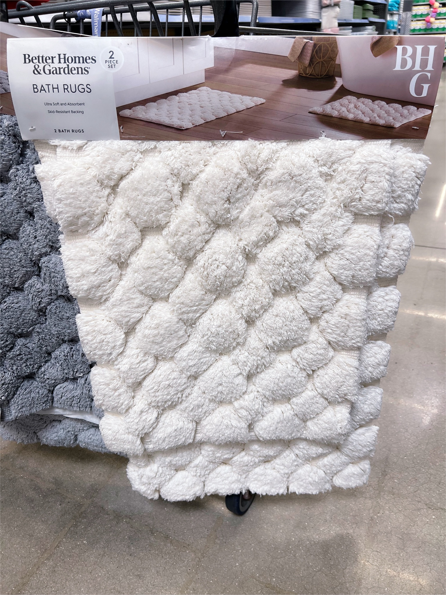 Better Homes and Gardens 2pc Bath Rug Sets ✨ Under $25 each 


#walmart #bath #rugs #betterhomesandgardens 

#LTKHome