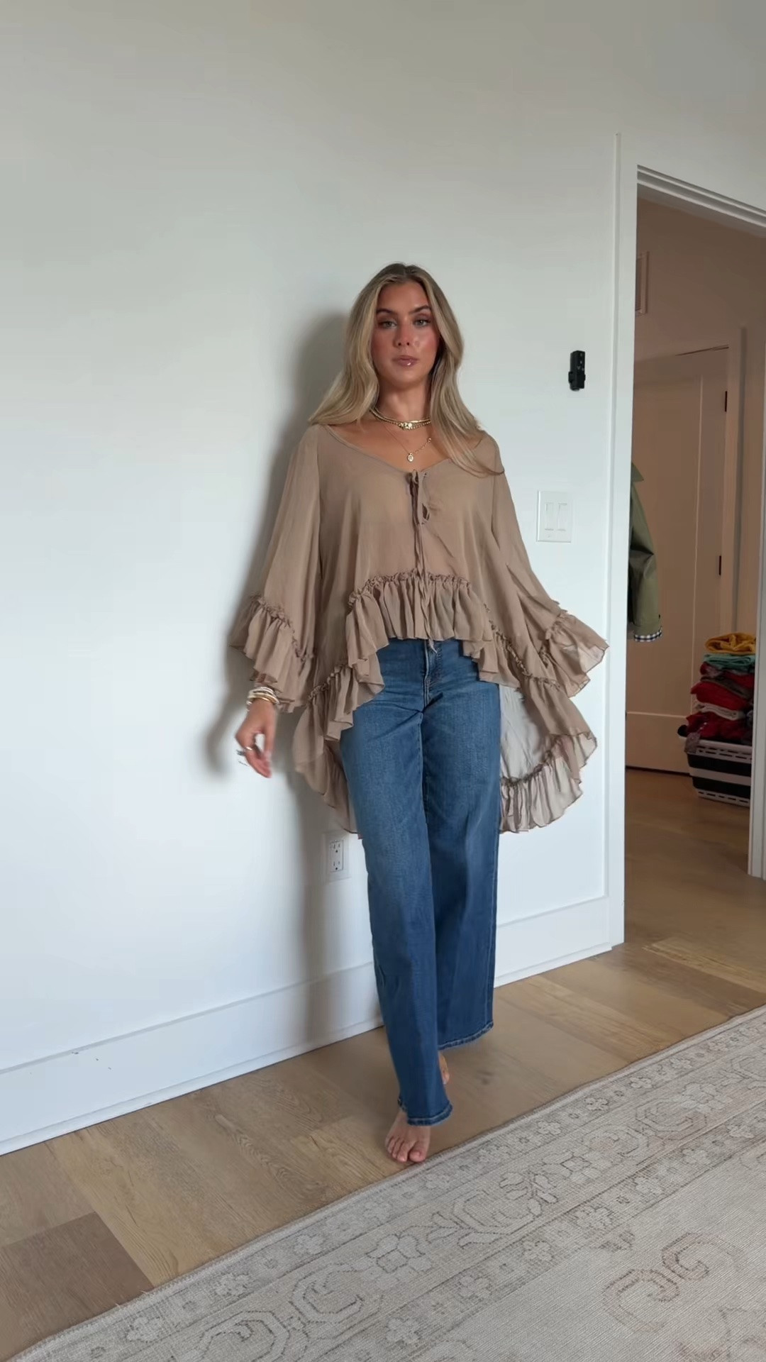 @goodamerican size 00. The ultimate waist-cinching style. A form-hugging fit with a wide leg, ankle-length silhouette, leg-elongating seaming details and a flattering high-rise waist for a defined hourglass shape. Made from our premium super stretch denim, designed to hold its shape with easy, all-day comfort. This style comes with our iconic gap-proof waistband, reinforced beltloops and tummy-smoothing technology