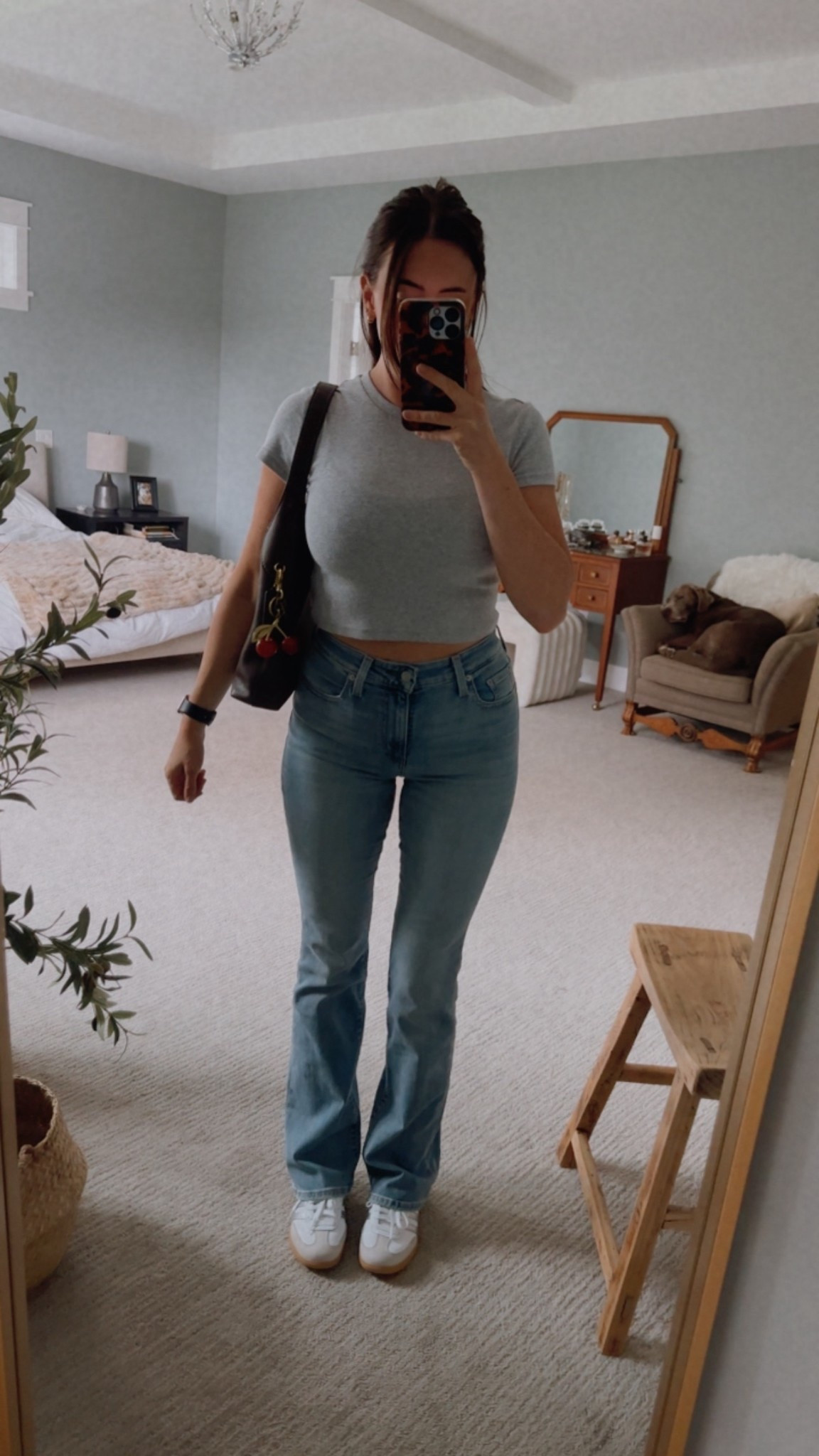 Mom ootd 

#LTKstyletip #LTKjeans #LTKbag