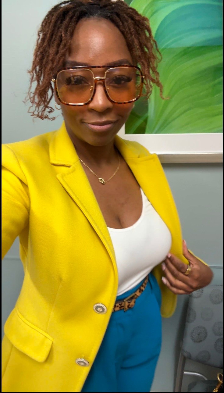 Blazer: S
Pants: M

#LTKFindsUnder100 #LTKPetite #LTKStyleTip