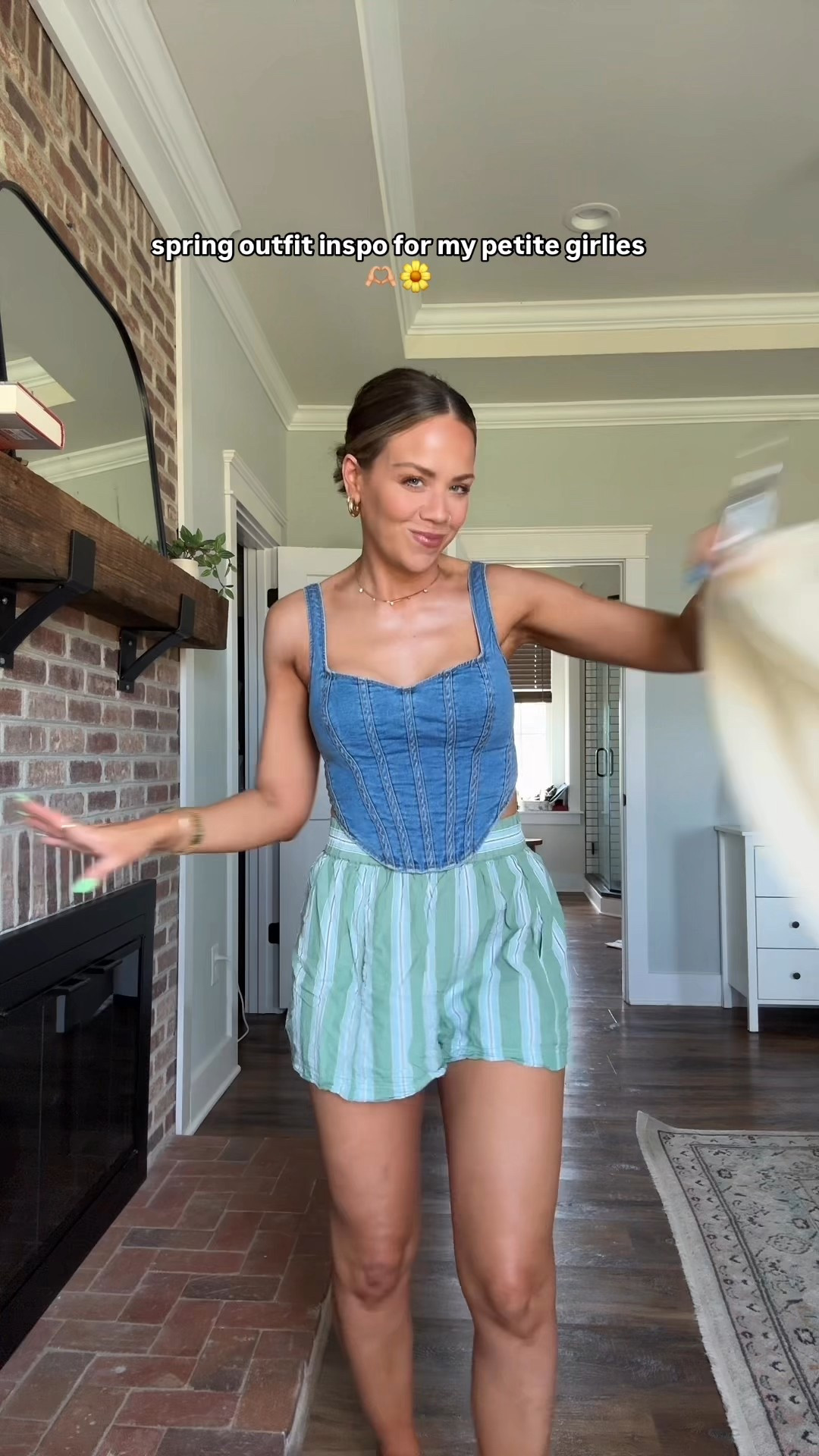 FAVE linen skirt is back! I’m in XS. I wore this DOZENS of times last spring and summer, it’s the perfect length. I’m 5’3”! In size 4 top. Sandals are old!

#LTKStyleTip #LTKFindsUnder50 #LTKFindsUnder100