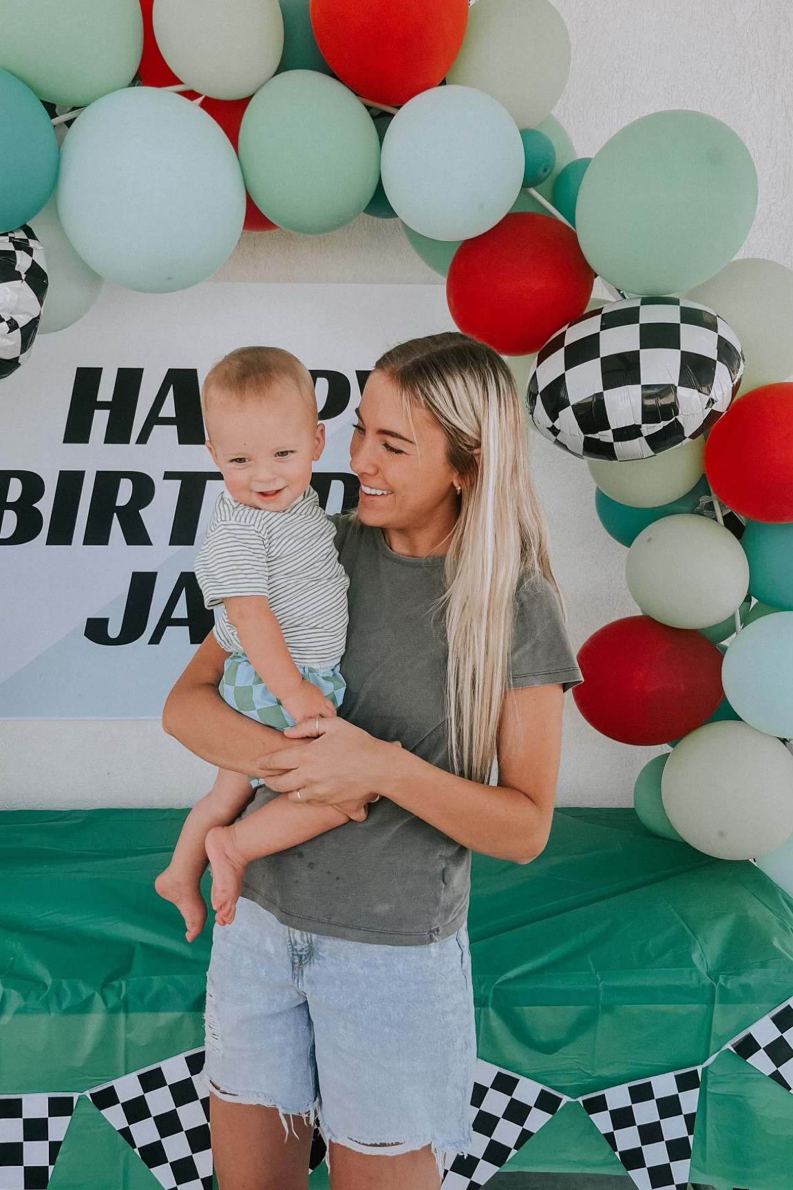 The perfect balloon arch for all your parties! Could you die over these checkered balloons? 🎈🏁

#LTKsalealert #LTKFind #LTKunder50