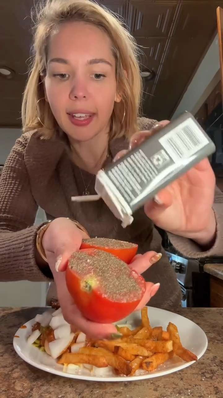 Dish up dinner with me: Chili dogs 🍅🍟🌭 

 #LTKootd #LTKfoodie #LTKvlog