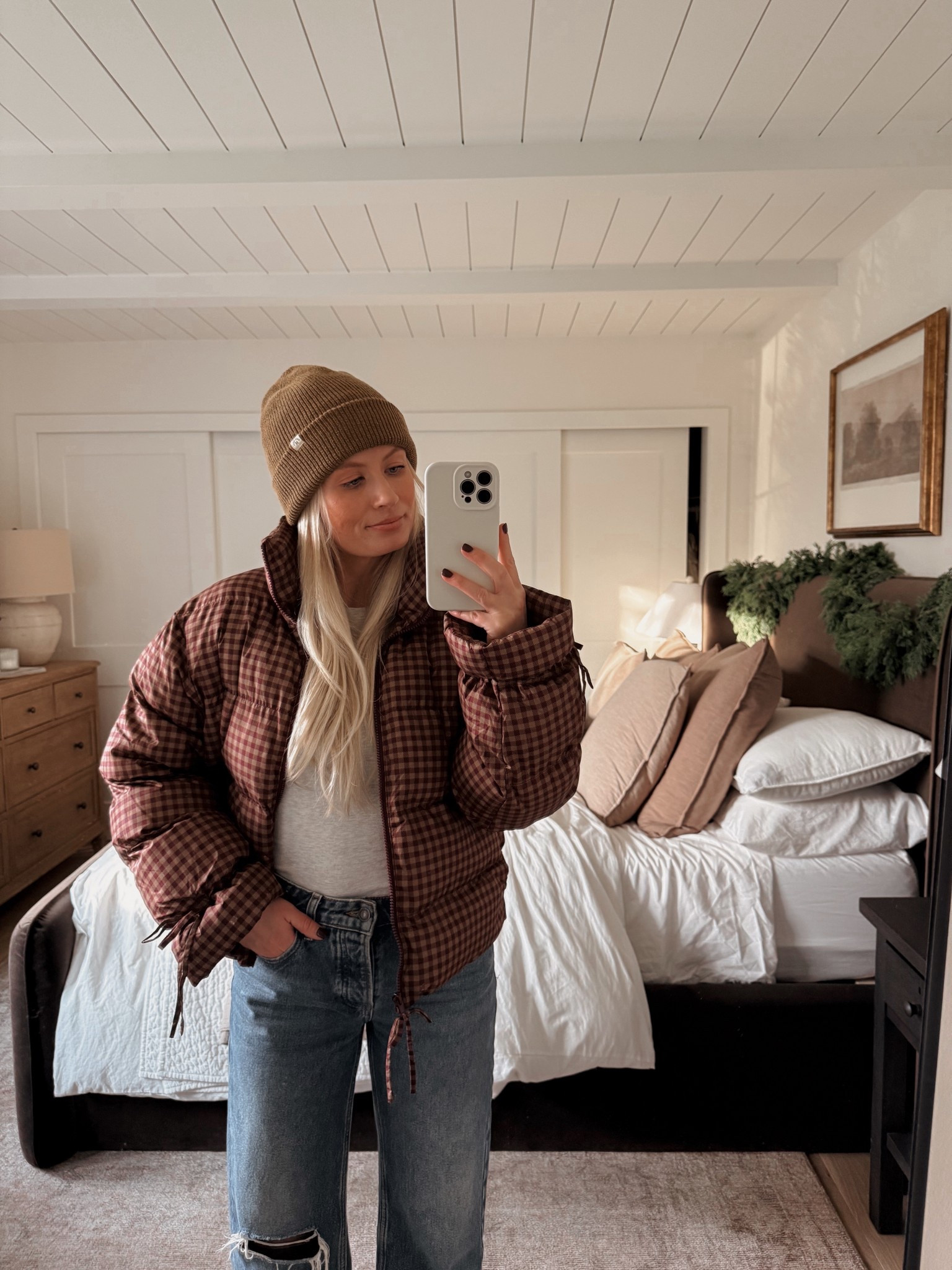 Cutest target puffer!! I got the small 



#LTKHoliday #LTKFindsUnder50 #LTKSeasonal