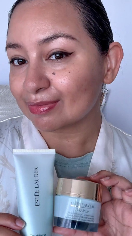 Estée Lauder Day wear cleanser and moisturizer

#LTKbeauty