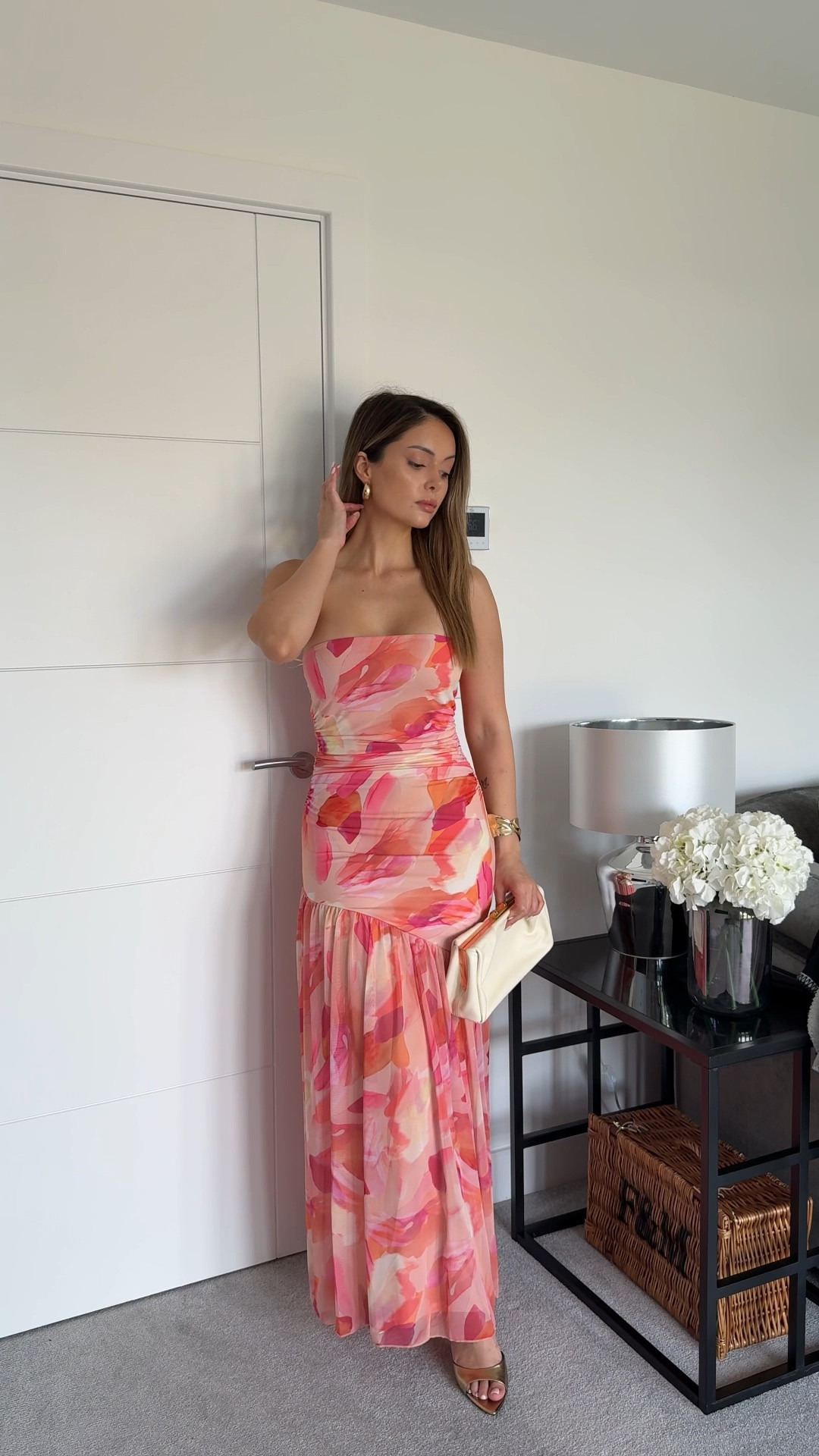 Wedding /Holiday /Summer Outfit Inspo 💗🍓

#weddingguest #holidaydress #holidayoutfit #summerdress #straplessmaxidress #maxidress #longdress #quiz #quizclothing #datenight #birthday #lastminute #affordable 

#LTKdatenight #LTKwedding #LTKsummer