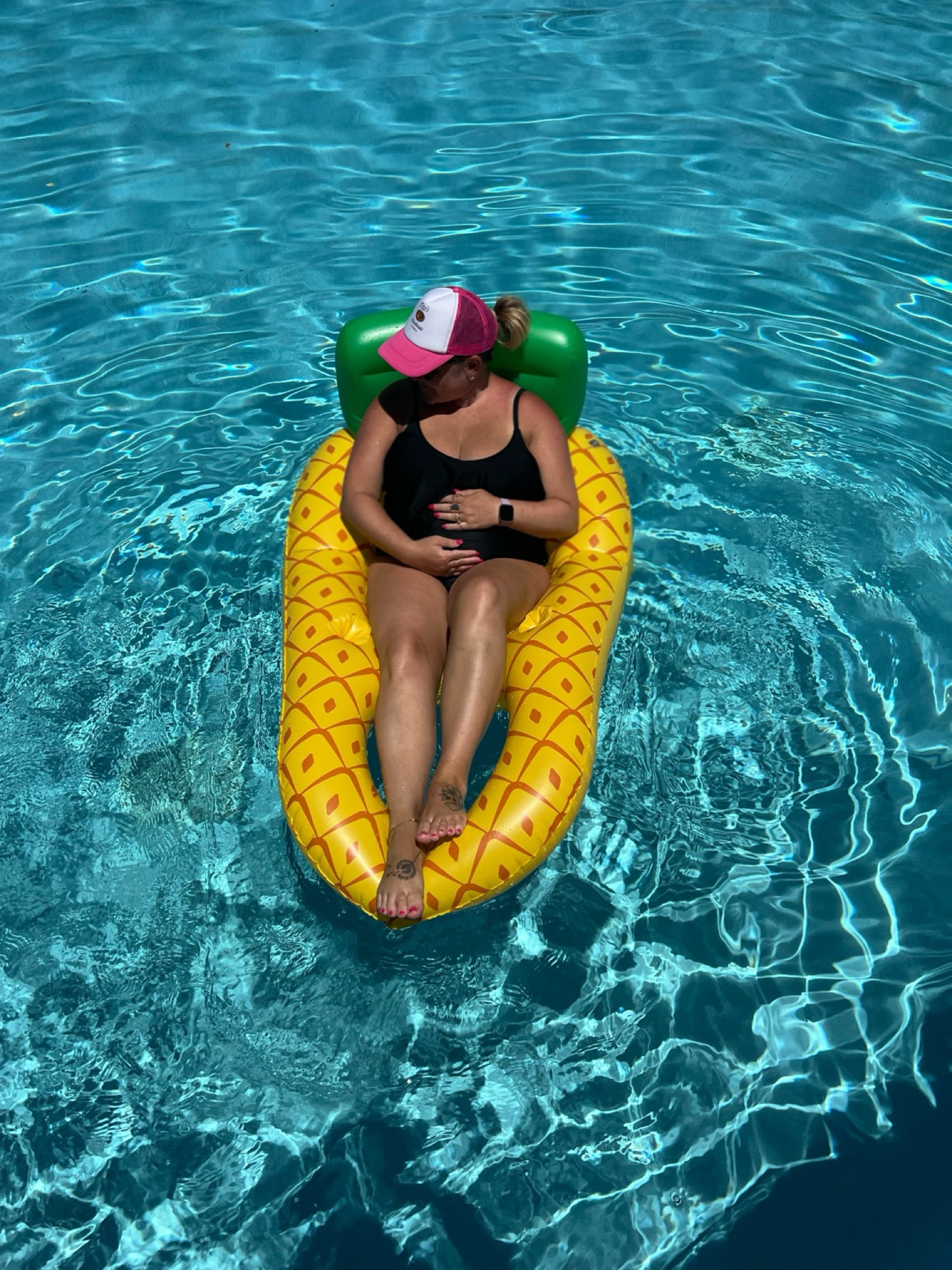 Floating into 27 weeks like 🙌🏼💃🏼🤰🏼

#LTKBump #LTKSwim #LTKSeasonal