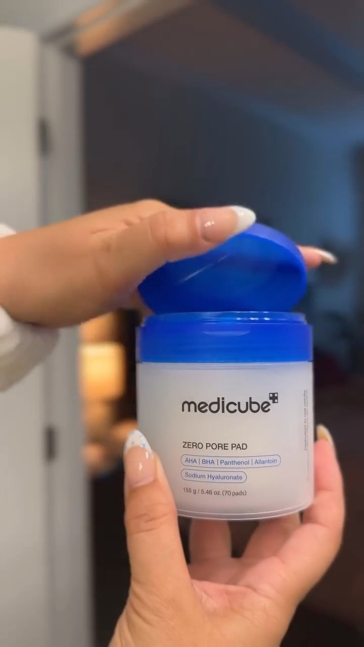 Skincare really does hit different after 40 ✨ 

Lately, I’ve been giving my skin a little extra love with @medicube_global_official — from the toner pads to the collagen mask and that hydrating jelly cream. It’s the glow for me! 🤎

Because taking care of the skin I’m in now > trying to turn back the clock.

What’s one skincare step you never skip?

#SkincareOver40 #MatureSkin #40PlusBeauty #Medicube #skincareroutine

#LTKBeauty #LTKOver40 #LTKstorytime