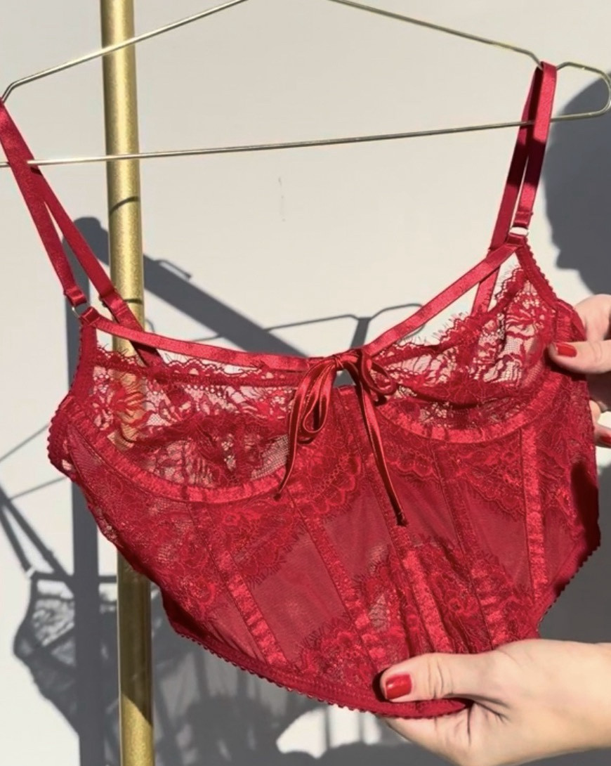 Super comfy lingerie that makes me feel sexy and hot!