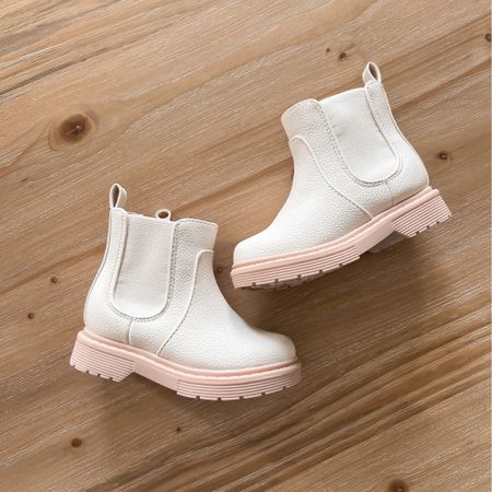 Toddler Chelsea Boots on sale!! They have these in kids sizes too! 

#LTKkids #LTKfamily #LTKbaby
