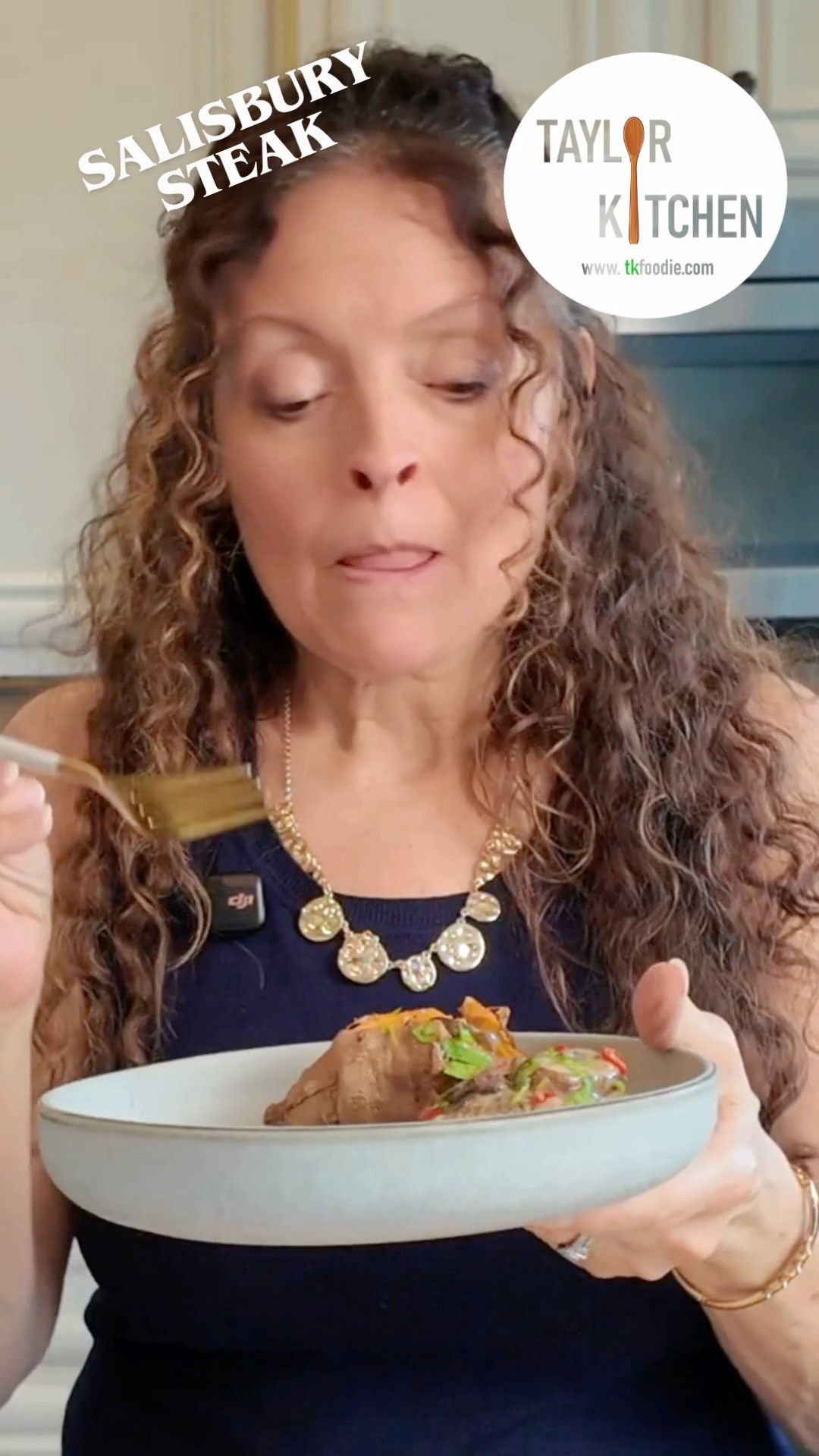#What'sForDinner?  How about a shortcut, easy, delicious Salisbury Steak to please the whole family😊.
Leave out the 🍄‍🟫 if your kids are finicky, but they do add so much.
This comes together in about 20 minutes and when served over mashed potatoes or buttery noodles will have everyone asking for more.💕
Check out the easy recipe here on TKFoodie.com - https://www.taylorkitchen.net/recipes/salisbury-steak

All the things to make this come together in your own kitchen are HERE on my LTK. 

 #LTKfoodie #LTKHome