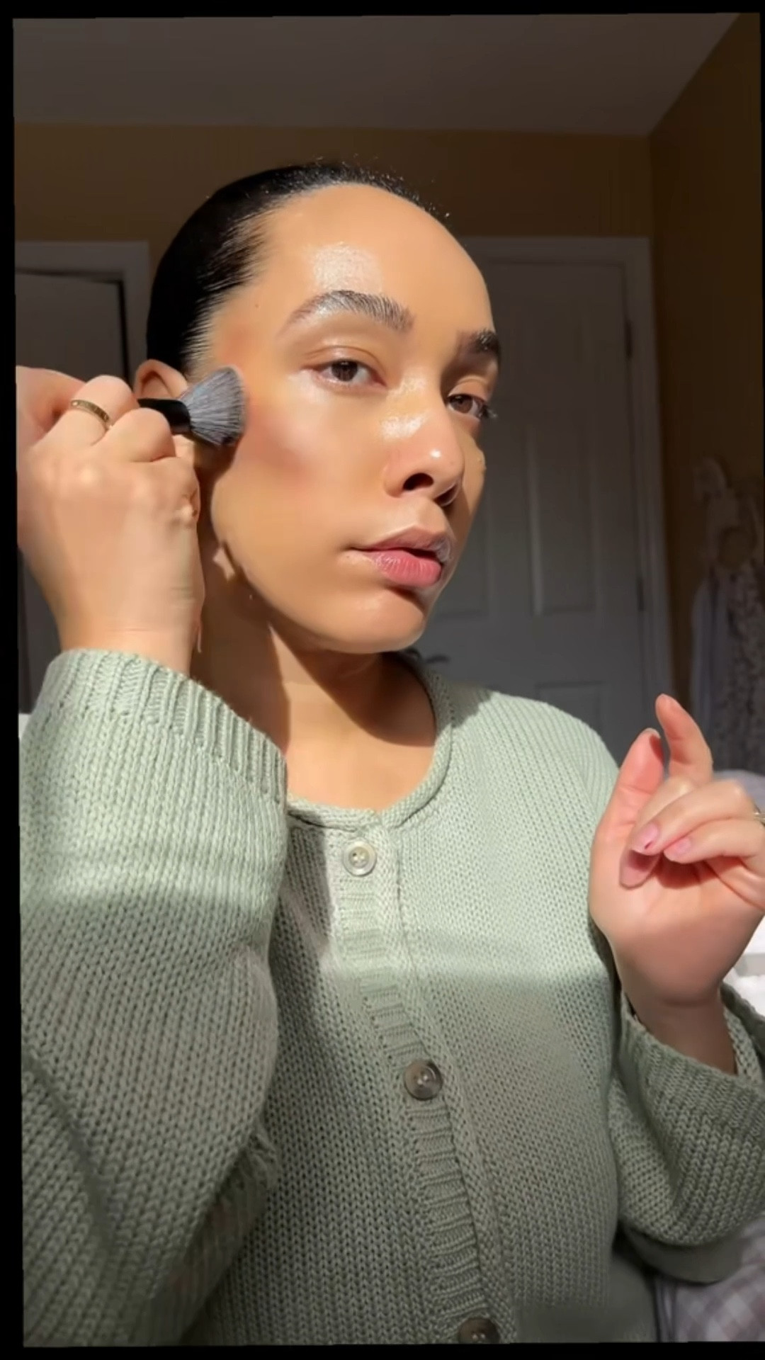 5 Minute Affordable “Mommy Makeup Routine💄 My go-to affordable makeup finds for a quick, fresh-faced mommy routine that fits into real life. #LTKfinds #LTKunder50 #LTKbeauty #LTKmom #LTKaffordable #LTKit

#LTKcanada #LTKbeauty