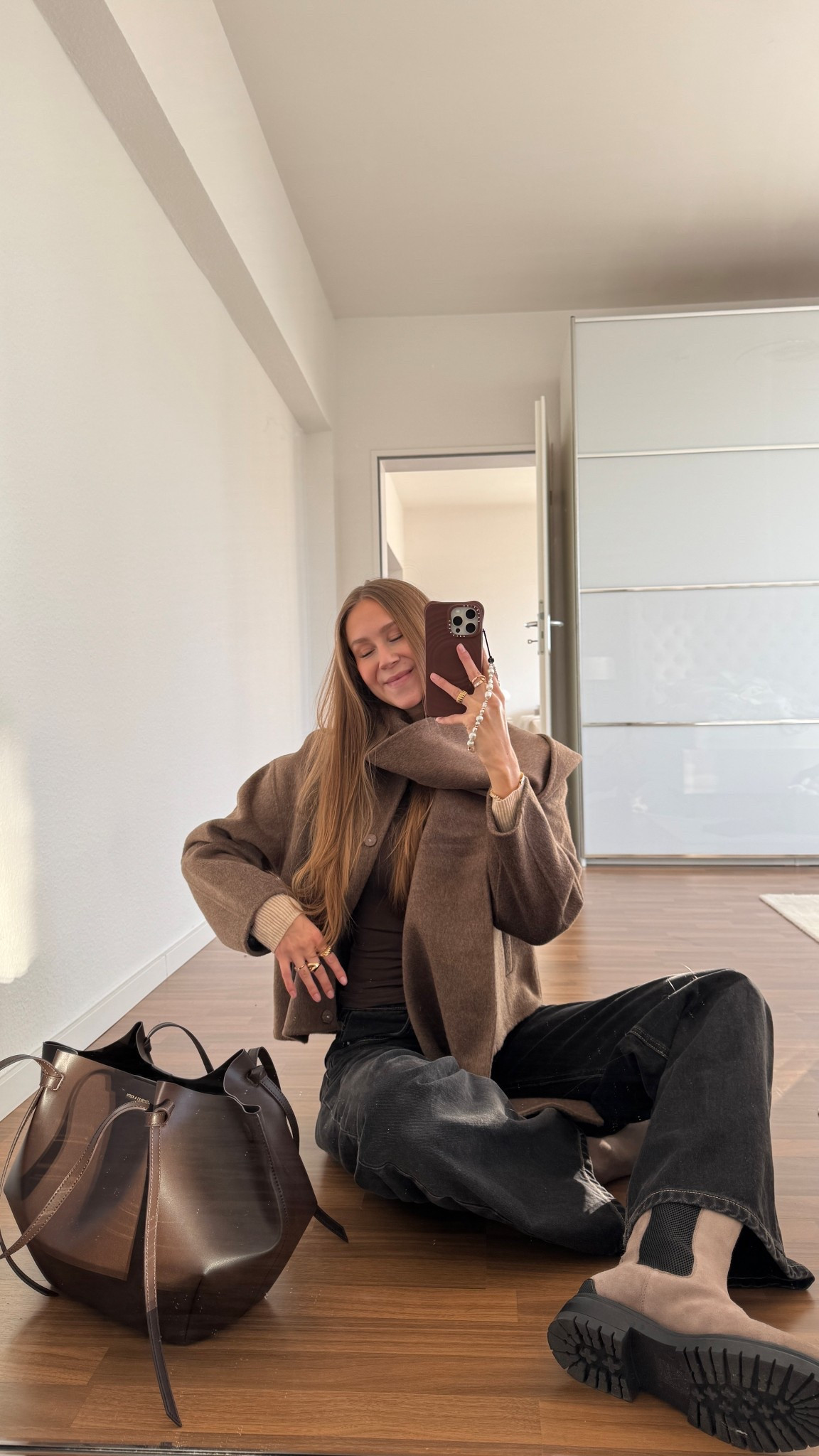 Brauner Herbst Look mit Wolljacke und baggy Jeans 

#LTKjeans #LTKstyletip #LTKautumn