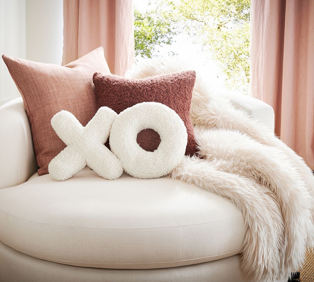 XO Shaped Pillow | Pottery Barn (US)