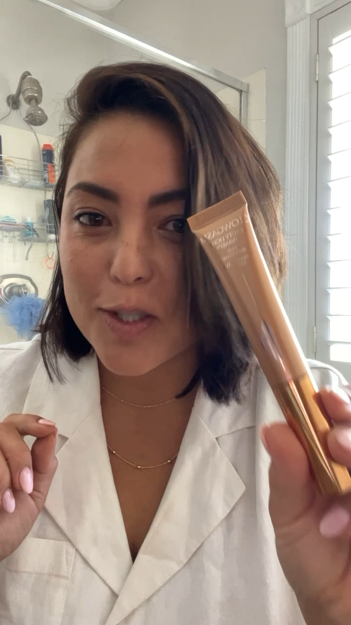 Summer makeup blush, highlight & mascara. No makeup makeup summer look.

#LTKVideo #LTKBeauty #LTKSeasonal