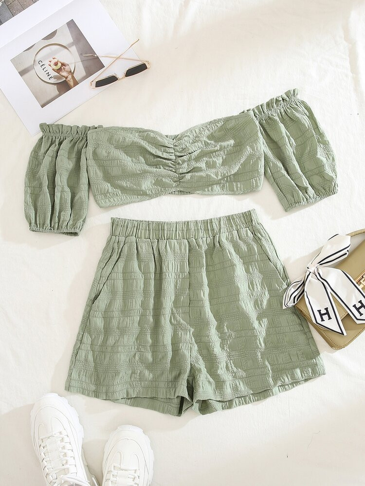 Off Shoulder Frilled Ruched Bust Top And Shorts Set | SHEIN