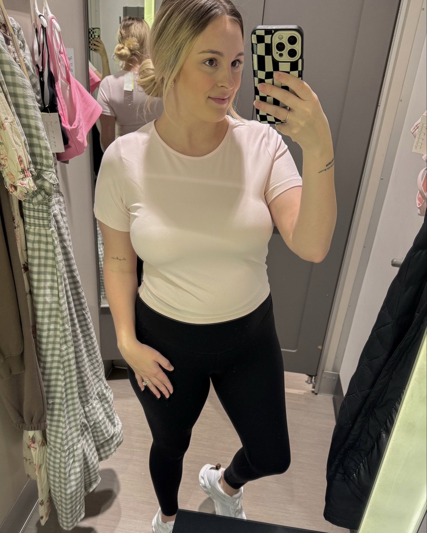 The perfect baby pink top and sports bra! 
Buttery soft like lulu! 

#LTKootd #LTKActive #LTKmomlife