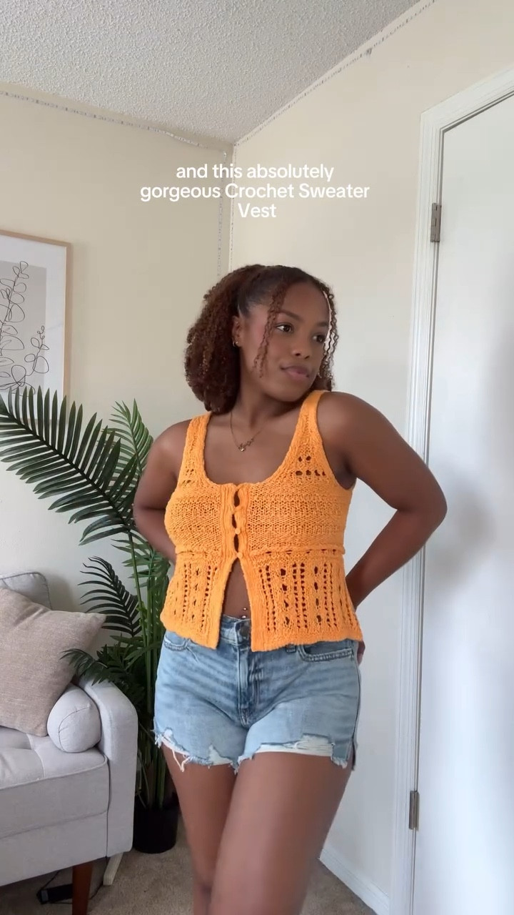 The perfect @aerie summer outfit, for the perfect summer day! 🧡