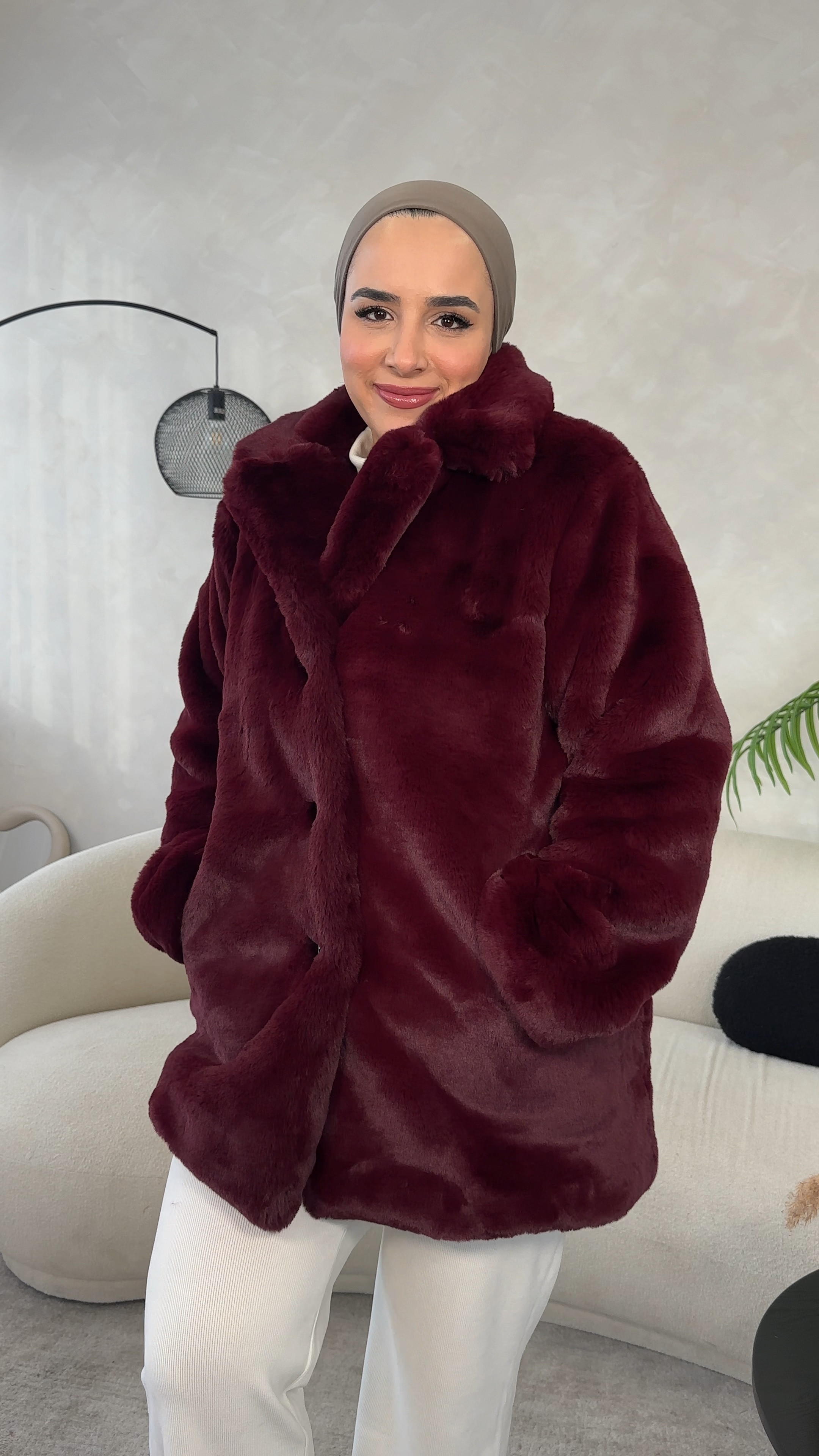 Fur coat season 🍒 in love with this burgundy faux fur coat for the winter! 

#LTKmidsize #LTKmodest #LTKwinter