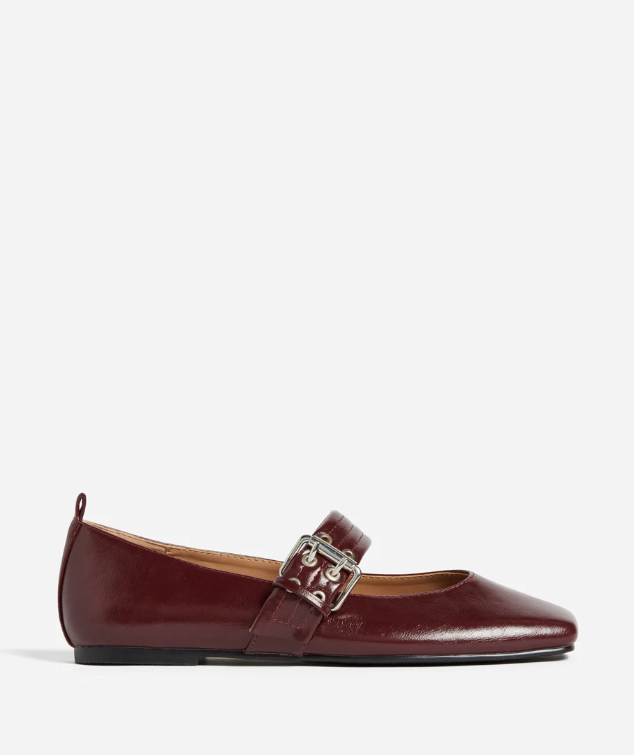 CORA BURGUNDY BALLET FLAT | Sportsgirl