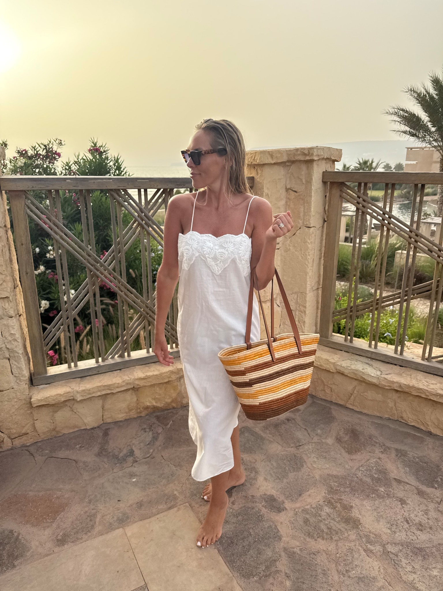 White cotton

#LTKdresses #LTKeurope