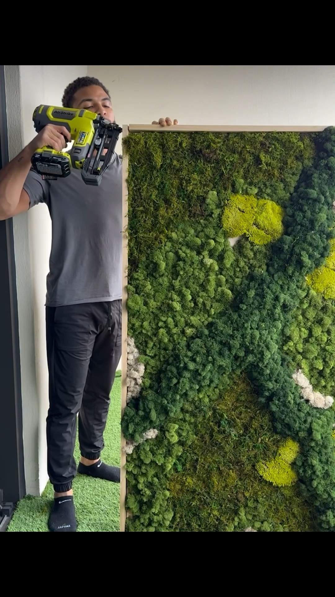 Your sign to make a moss wall! #mosswall #mosswallart #art #diy #couples

#LTKFamily #LTKKids #LTKHome