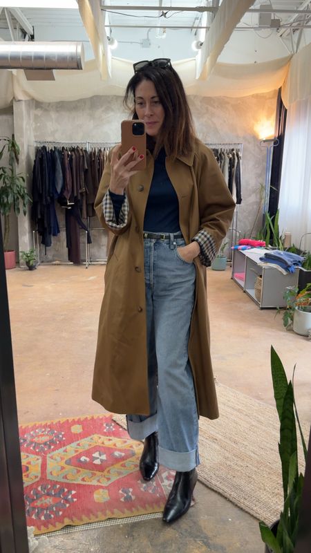 Rainy day outfit 
Boots - Madewell
Jacket - Sezane trench 
Jeans - Ayla baggy cuff (size down)
Belt - Freda 
Shirt - Evereve 

#LTKSpringSale #LTKfindsunder100 #LTKstyletip