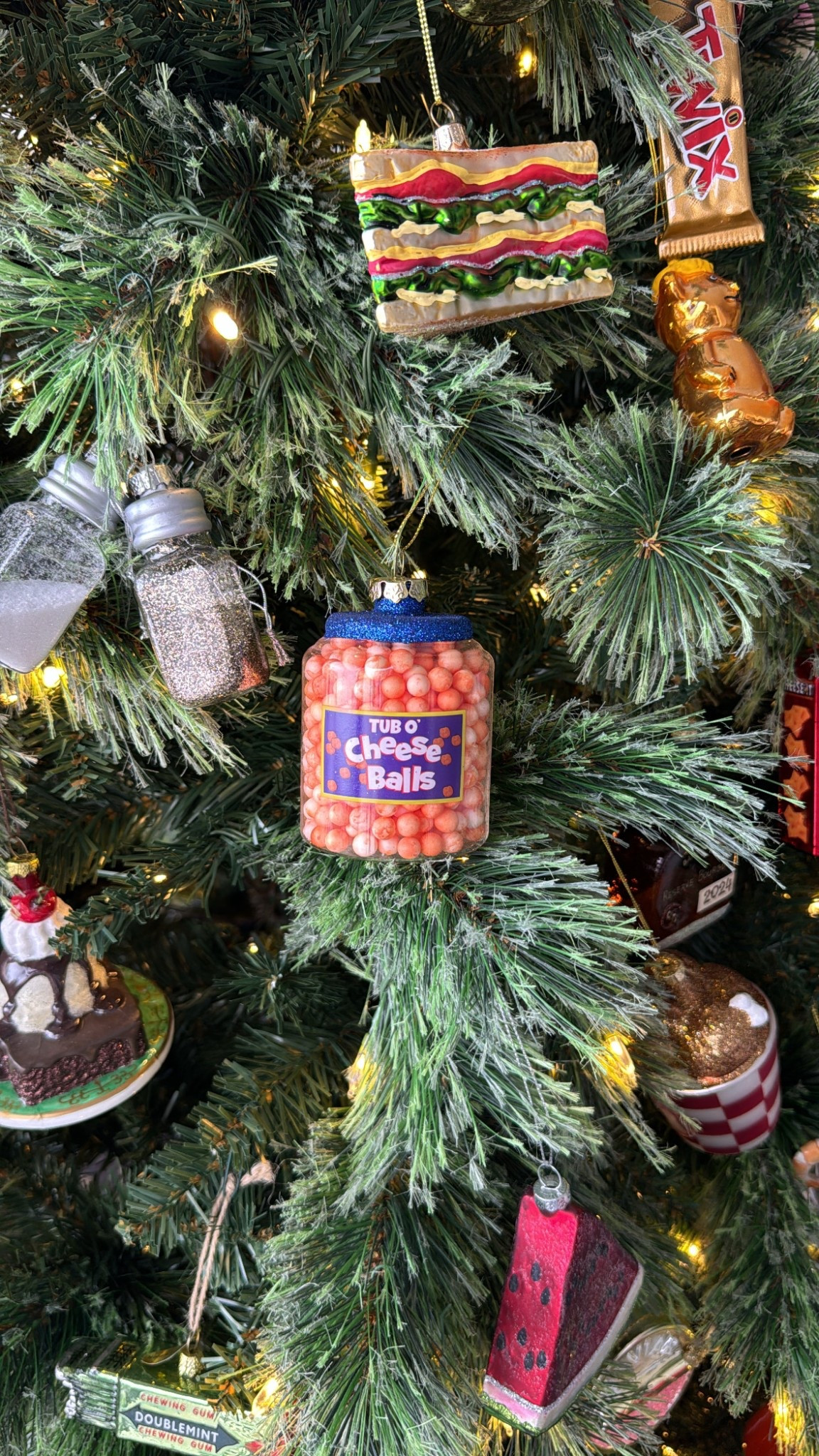 Cheese puffs ornament for good Christmas tree. Food ornament, snack ornament, food themed Christmas tree

#LTKFindsUnder50 #LTKHoliday #LTKfoodie