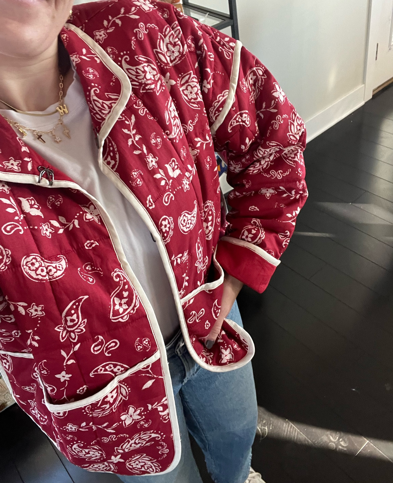 Free people dupe perfect for fall and winter 🤩🤩 This one is from an Omaha boutique but there are so many look alikes on Amazon- and so many colors!!!Quilted jackets are the perfect wear for this weather. 

#LTKTravel #LTKFindsUnder100 #LTKWorkwear