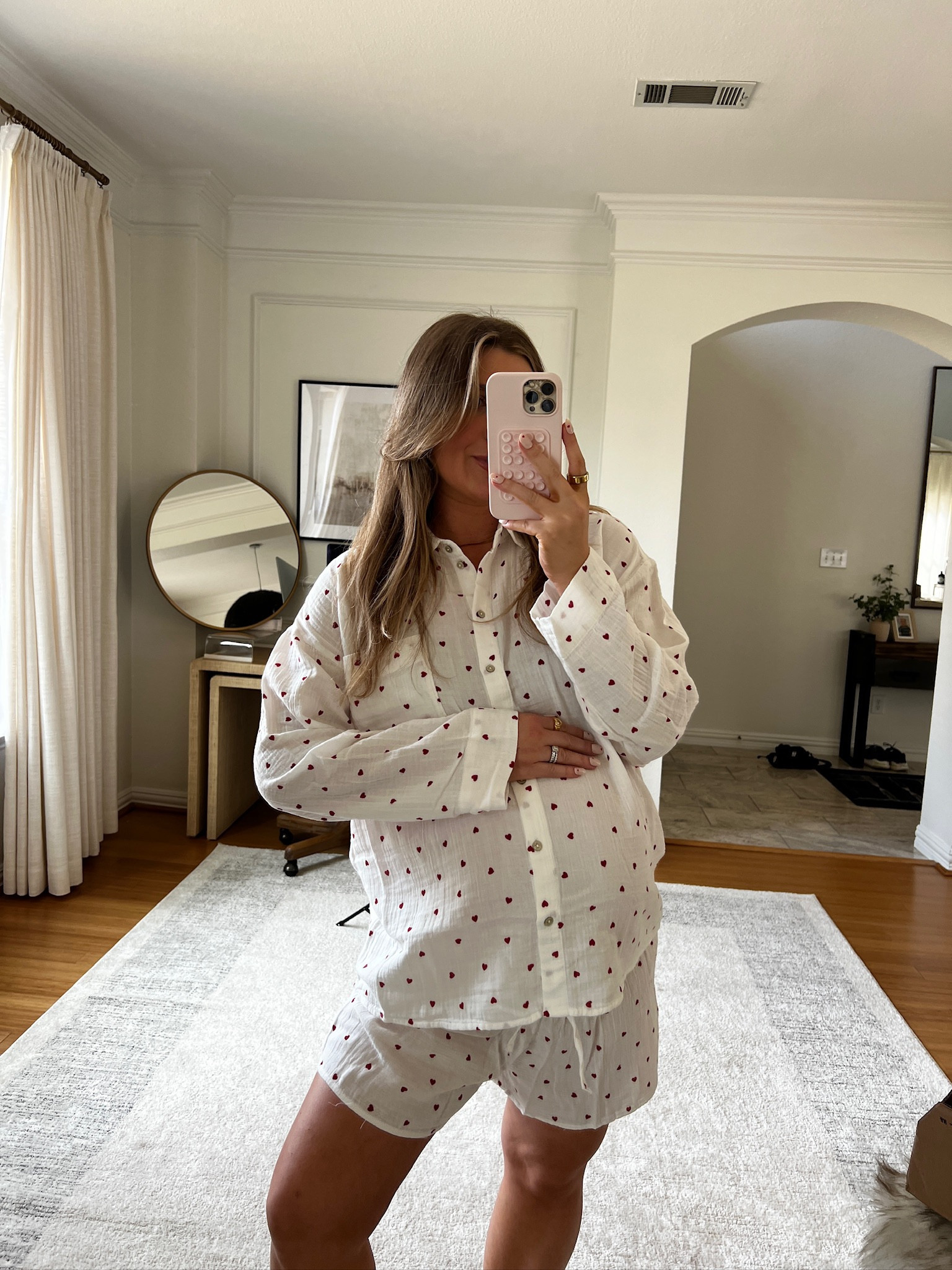 Cute pajama/lounge set from H&M! Love the little heart details ♥️

Women’s fashion, pajama set, lounge set, white pajamas

#LTKSpring #LTKFindsUnder50 #LTKBump