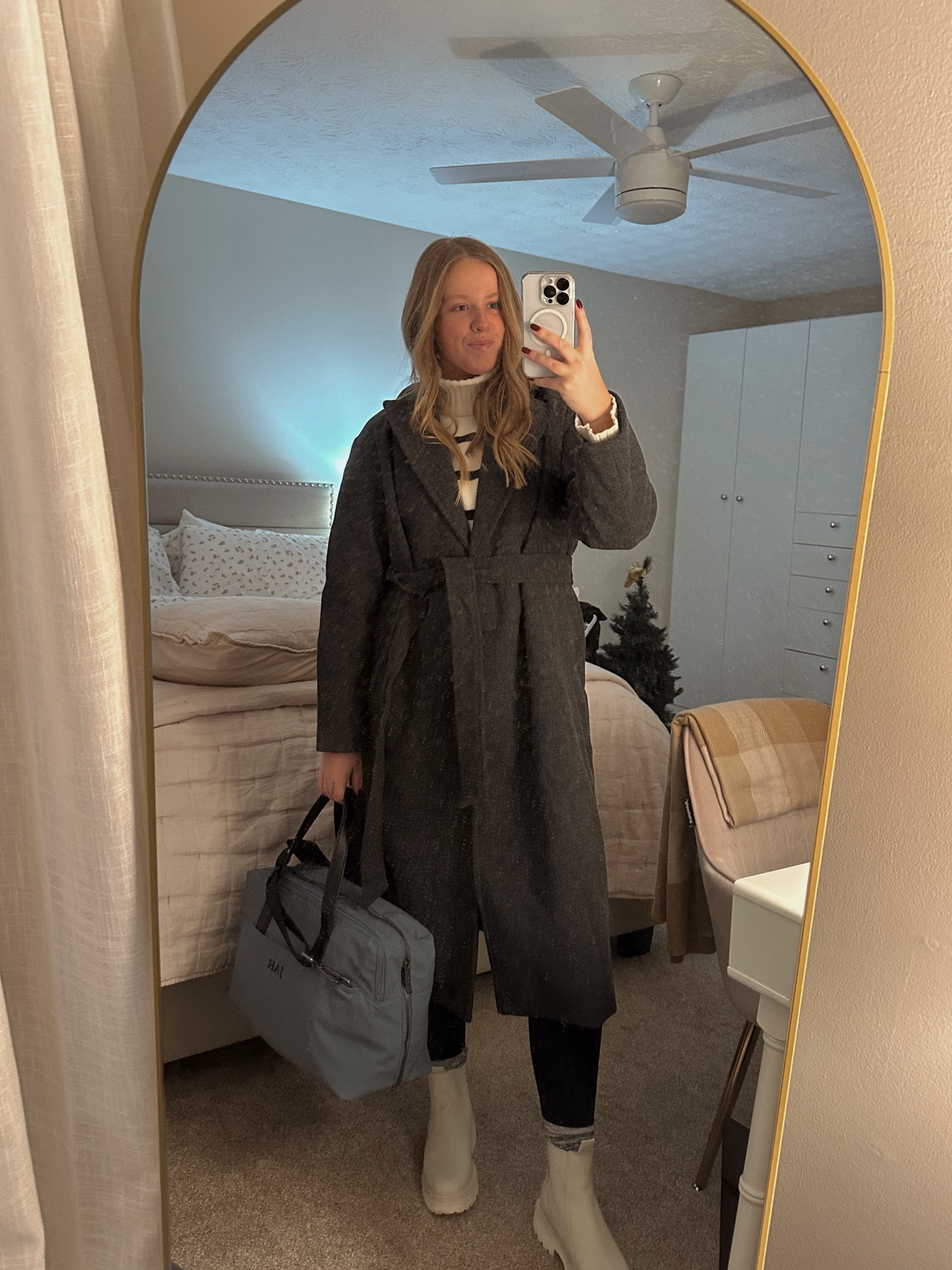 Headed somewhere cold??🥶 ❄️🎄🎅🏼

#LTKHoliday #LTKSeasonal