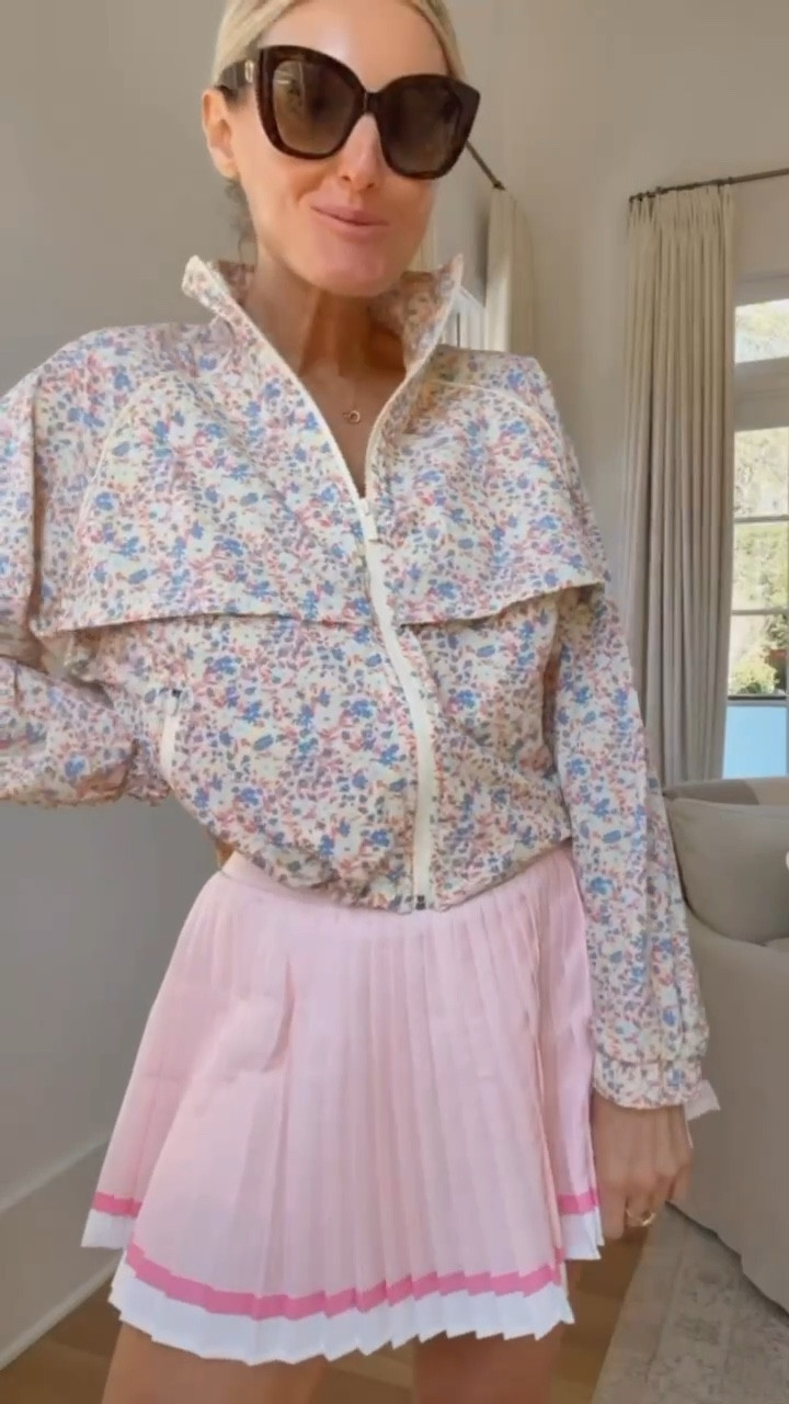 Love this floral active jacket for spring! Perfect to wear on a walk or when heading to the gym! Wearing S in both! 

Loverly Grey, Target, activewear, athleisure, active skirt 

#LTKSeasonal