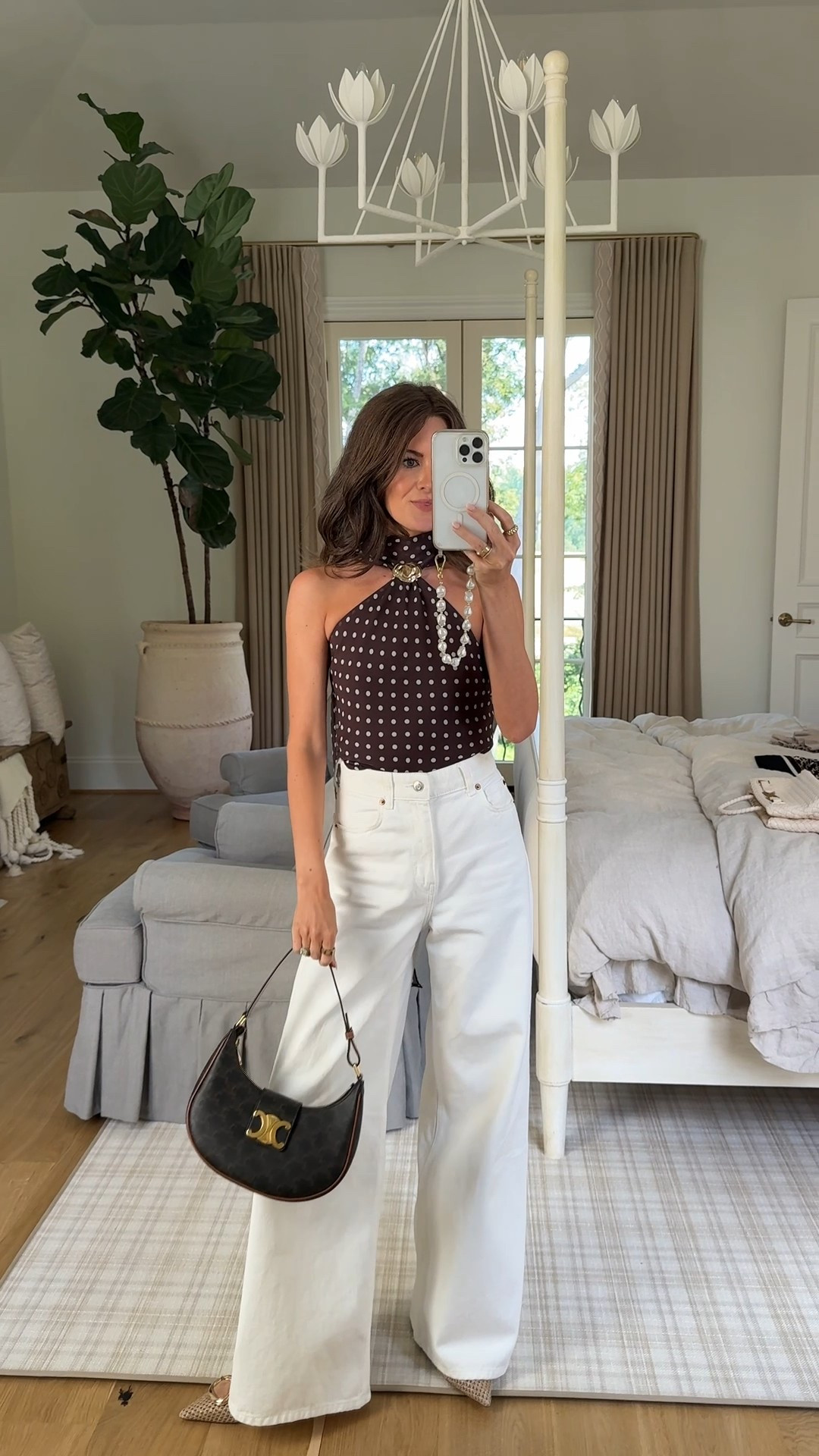 Polka dots are going to be HUGE for fall!! 🍂🍂

White pants,polka dot top, Zara, fall fashion, pre-fall, Celine bag

#LTKFindsUnder100 #LTKFindsUnder50 #LTKSeasonal