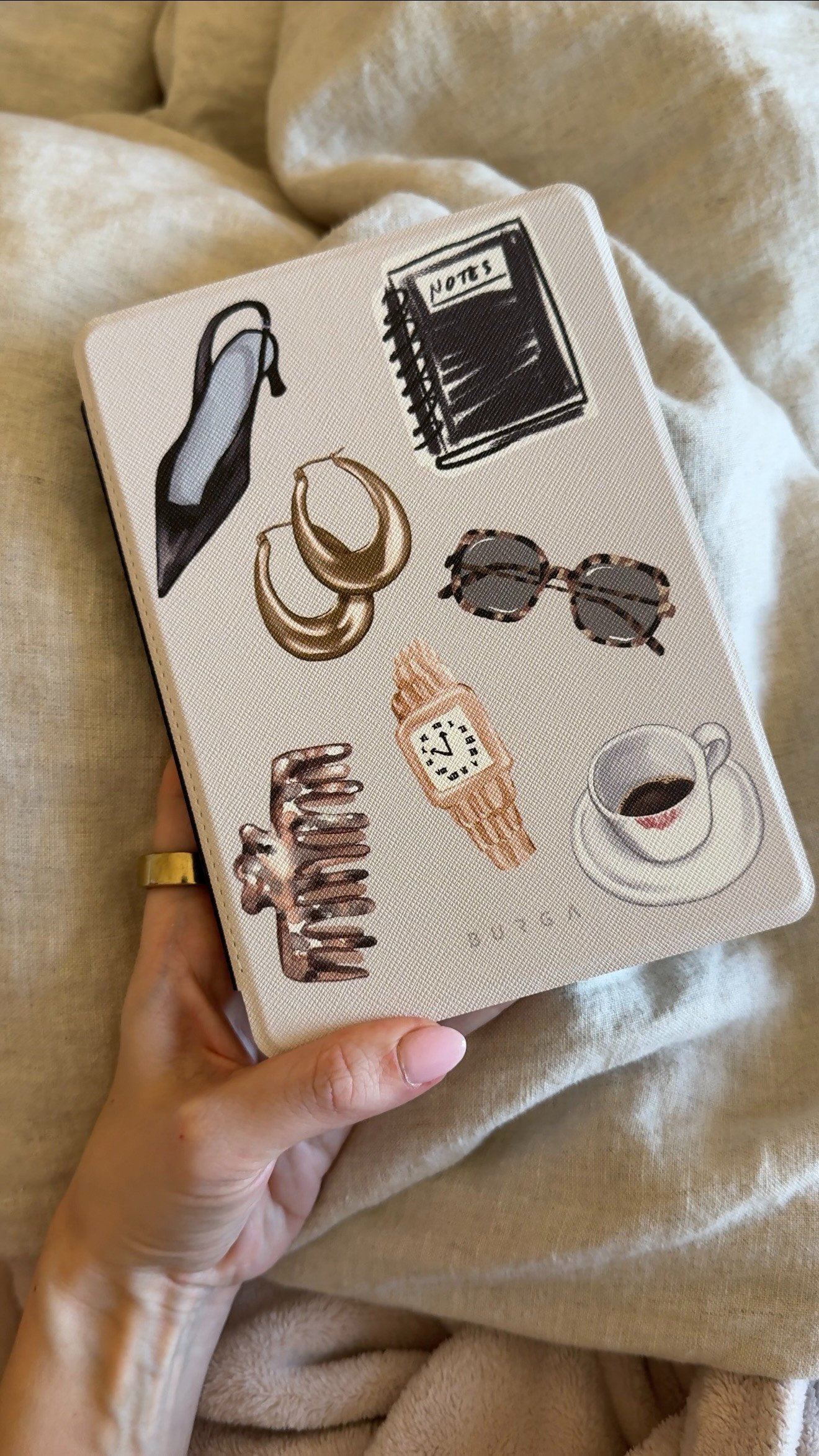 My favorite kindle cover! 

kindle, reading 

 #LTKdayinmylife #LTKselfcare #LTKFindsUnder50