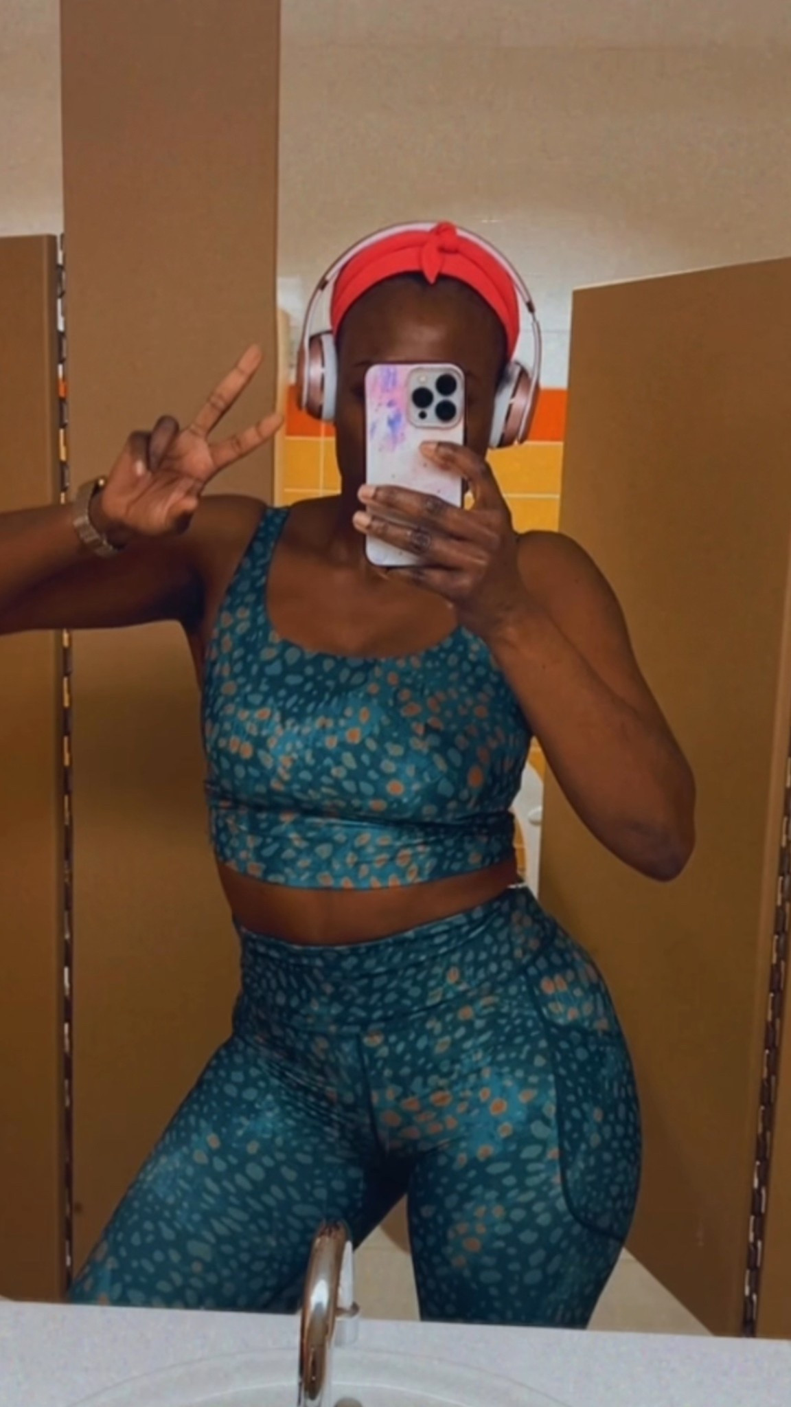 Old Navy Activewear is top tier!! So many styles, colors and sizes!! #activewear #oldnavy #gymclothes 

#LTKOver40 #LTKActive