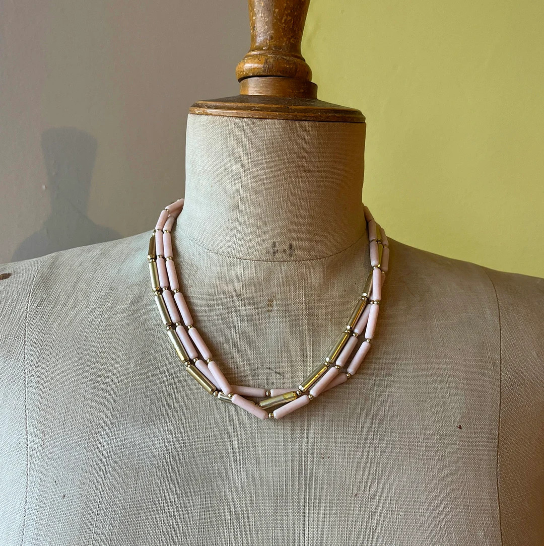 Vintage Pastel Pink and Gold Beaded Necklace Mid Century Vintage Jewellery 1960s Necklace Pale Pi... | Etsy (UK)