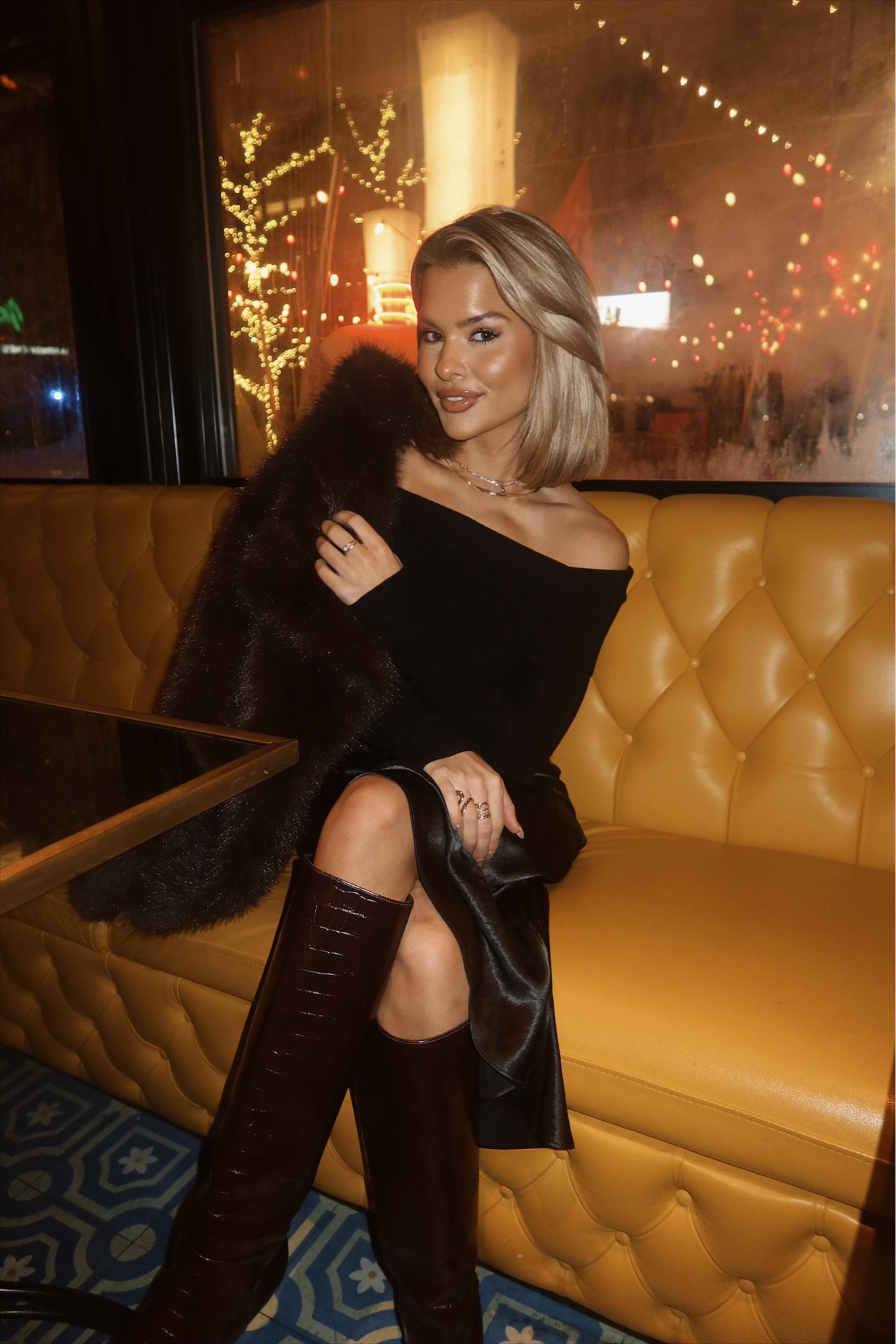 Cozy din 

#LTKParties #LTKSeasonal #LTKBeauty