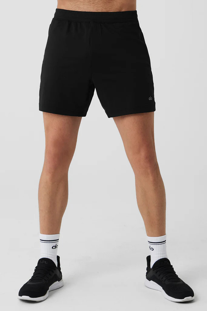 7" Conquer React Performance Short | Alo Yoga (US)