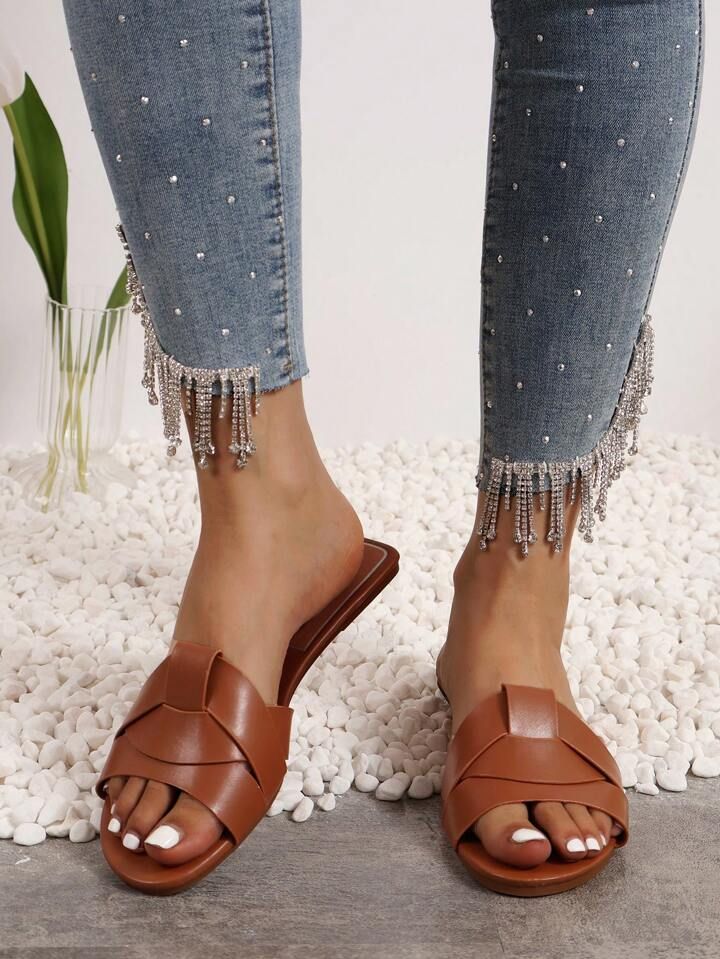 Ladies' Simple Line Design Flat Sandals | SHEIN
